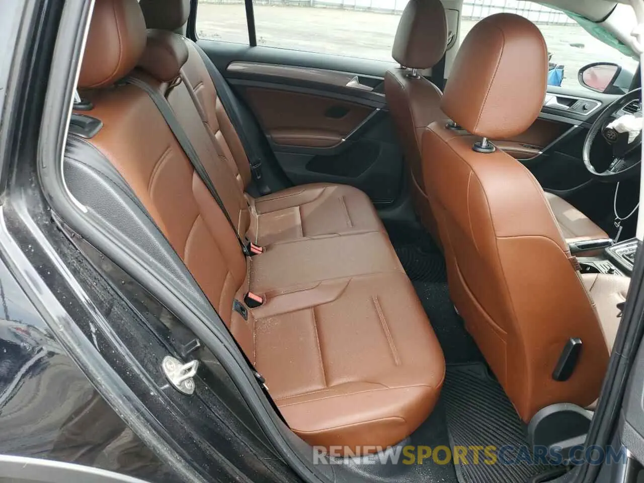 11 fotografías del automóvil dañado 3VWH17AU1KM511000 VOLKSWAGEN GOLF 2019