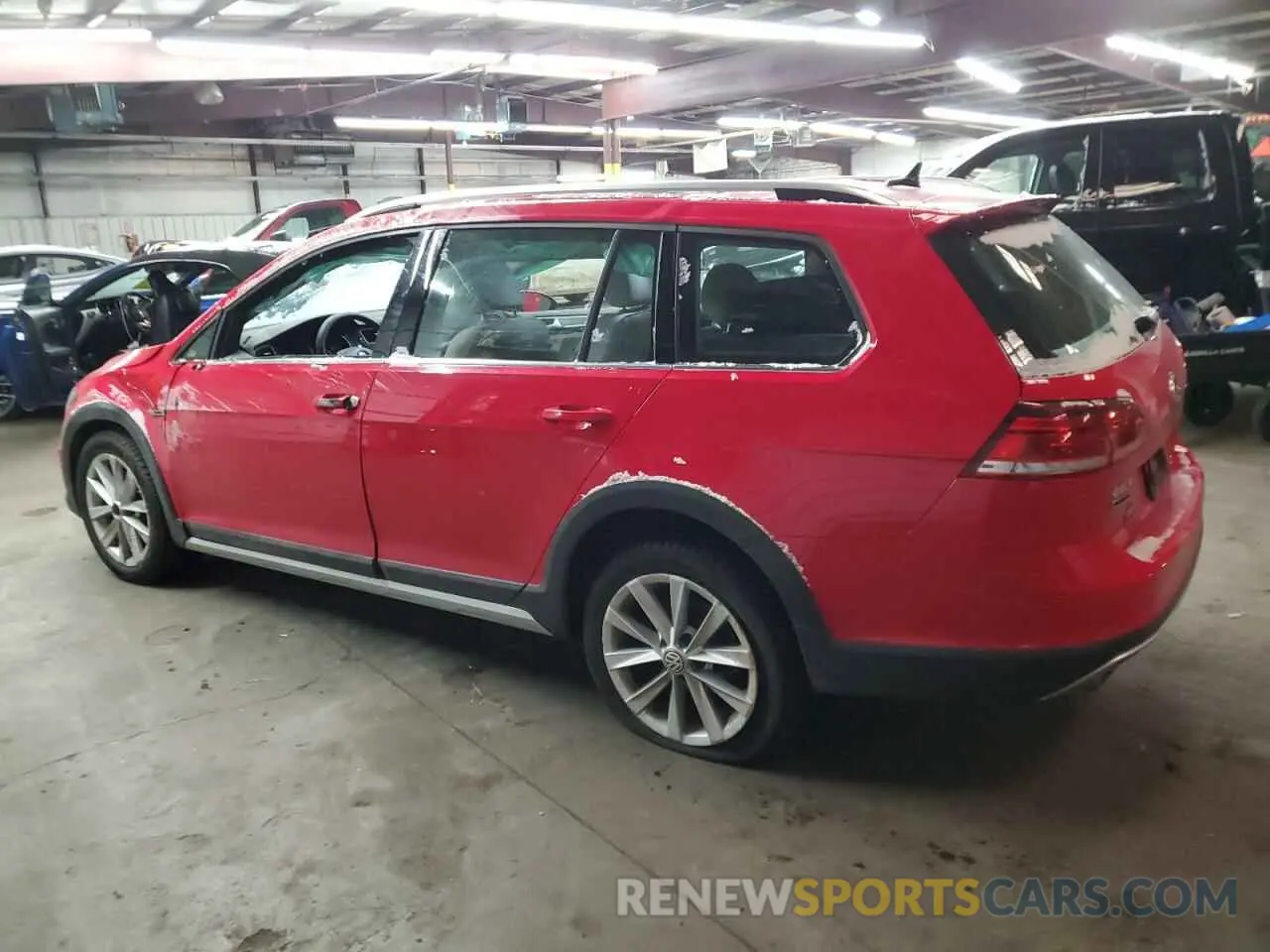2 fotografías del automóvil dañado 3VWH17AU9KM517398 VOLKSWAGEN GOLF 2019