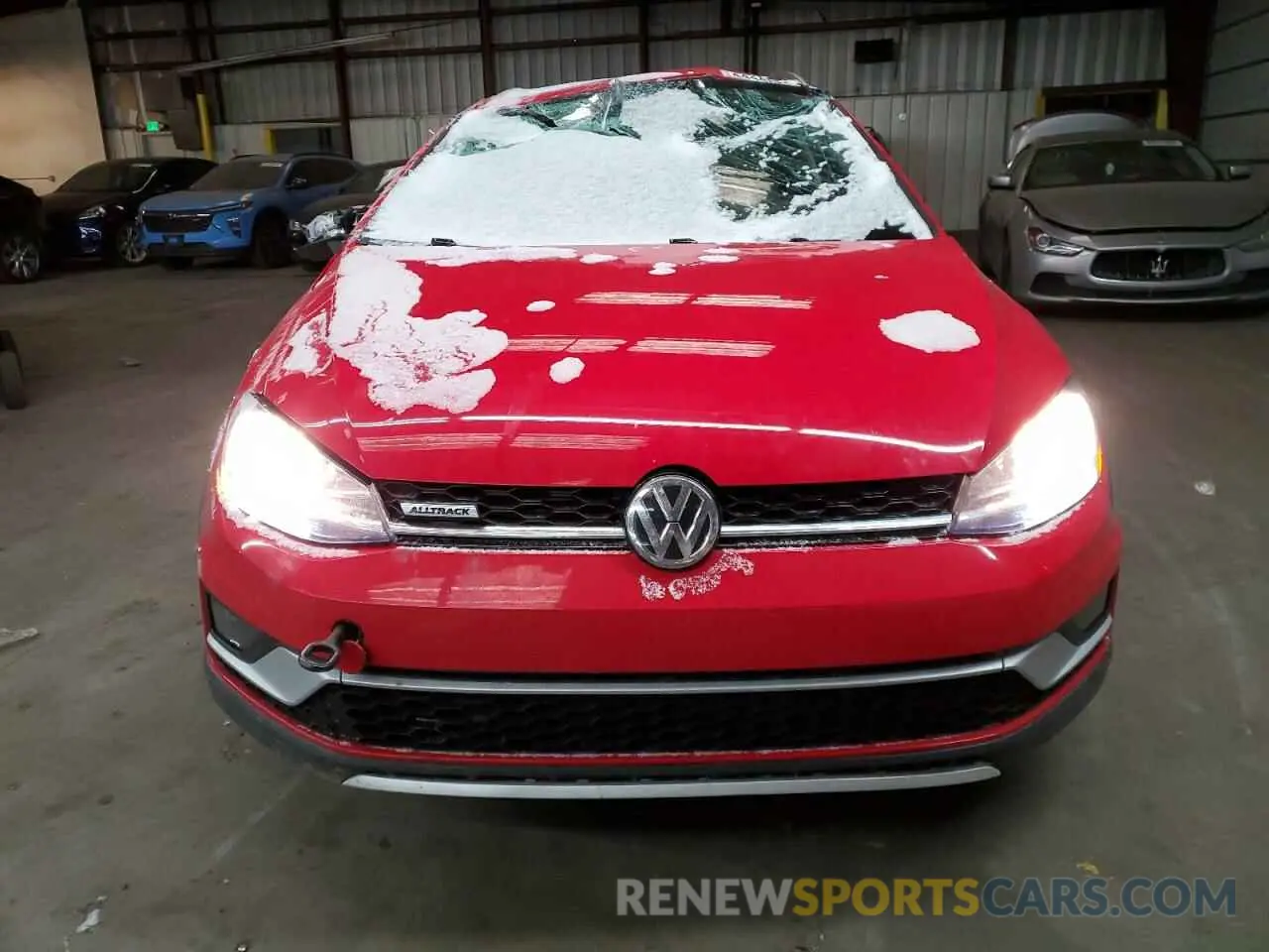 5 fotografías del automóvil dañado 3VWH17AU9KM517398 VOLKSWAGEN GOLF 2019