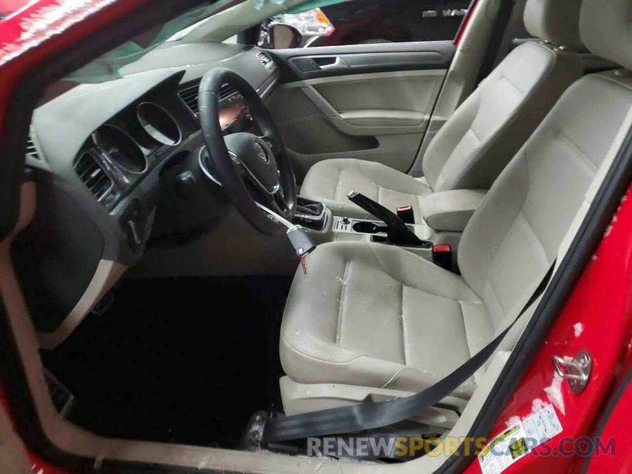 7 fotografías del automóvil dañado 3VWH17AU9KM517398 VOLKSWAGEN GOLF 2019