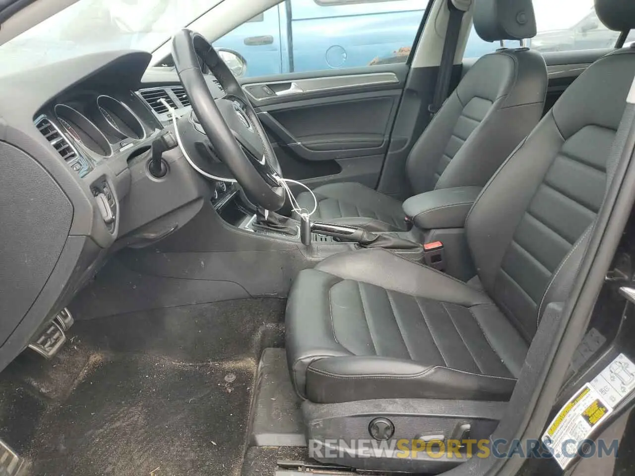 7 fotografías del automóvil dañado 3VWH17AUXKM515711 VOLKSWAGEN GOLF 2019