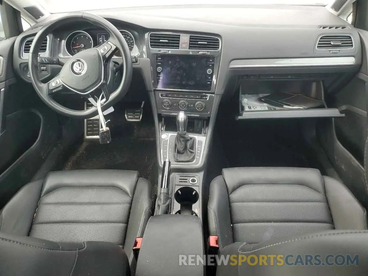 8 fotografías del automóvil dañado 3VWH17AUXKM515711 VOLKSWAGEN GOLF 2019