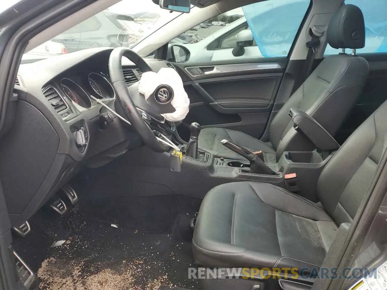 7 fotografías del automóvil dañado 3VWM17AU1KM517247 VOLKSWAGEN GOLF 2019