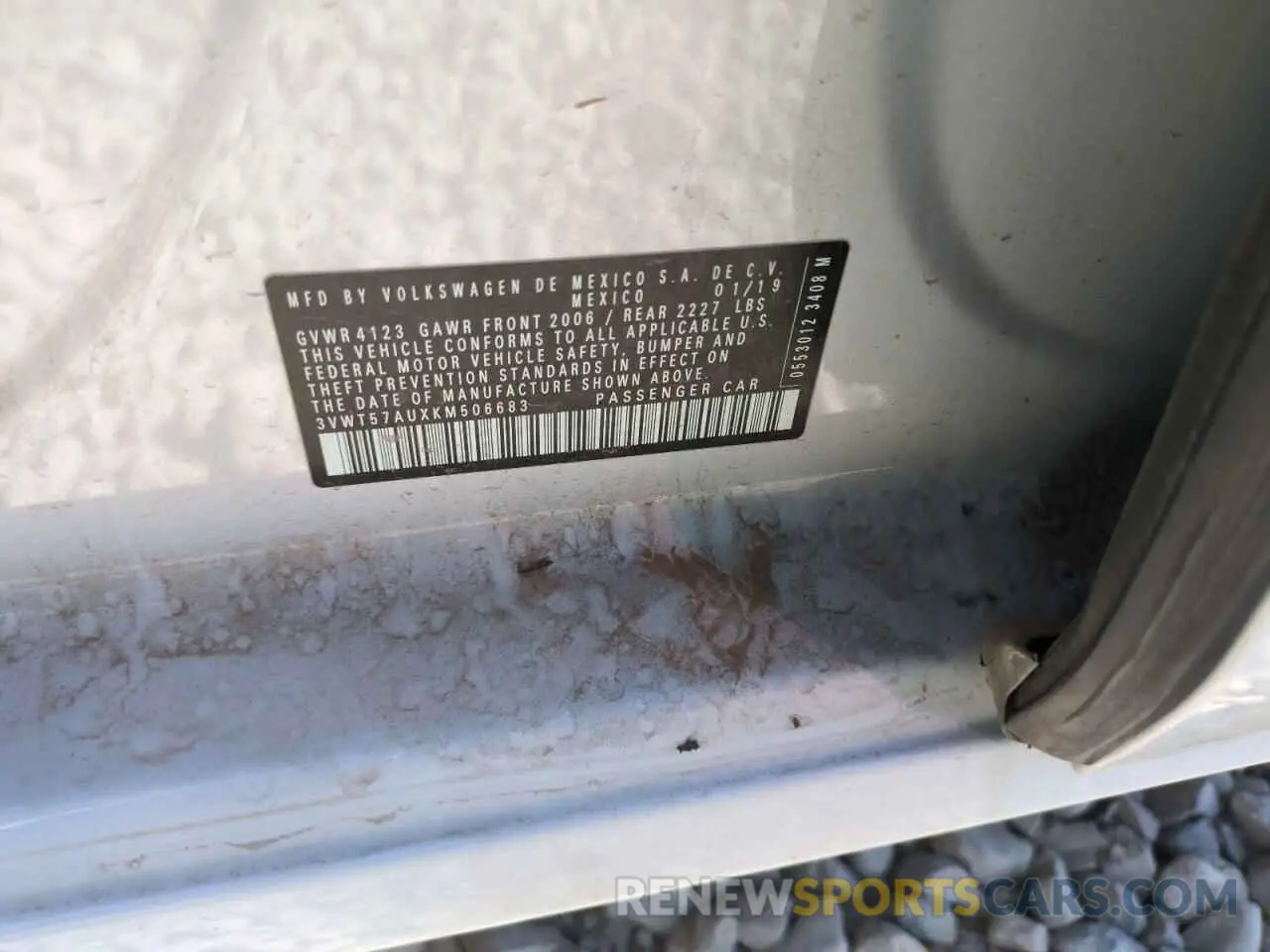 12 fotografías del automóvil dañado 3VWT57AUXKM506683 VOLKSWAGEN GOLF 2019