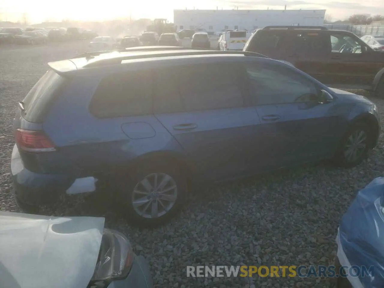 3 fotografías del automóvil dañado 3VWY57AU1KM510448 VOLKSWAGEN GOLF 2019