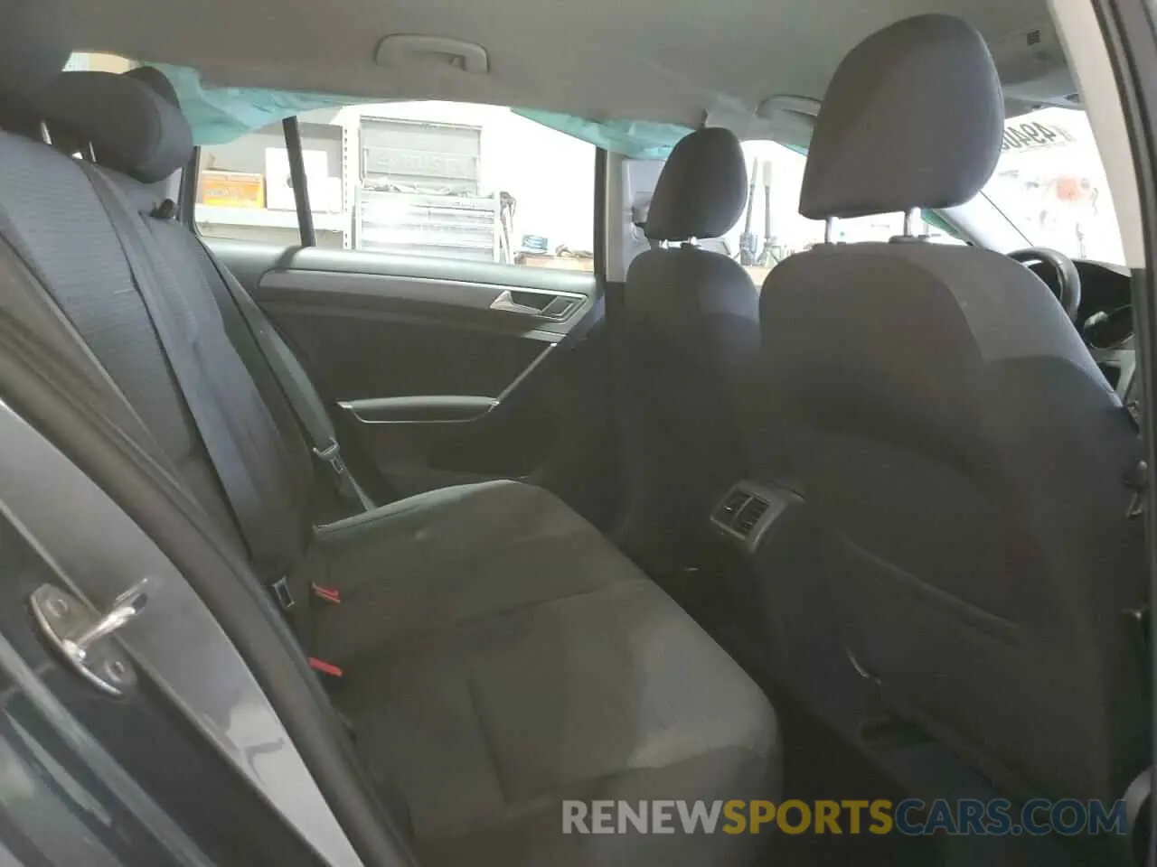 10 fotografías del automóvil dañado 3VWY57AU4KM512582 VOLKSWAGEN GOLF 2019