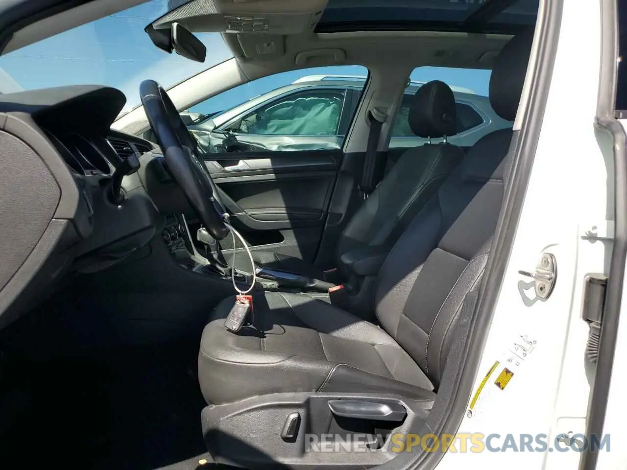 7 fotografías del automóvil dañado 3VWY57AUXKM508133 VOLKSWAGEN GOLF 2019
