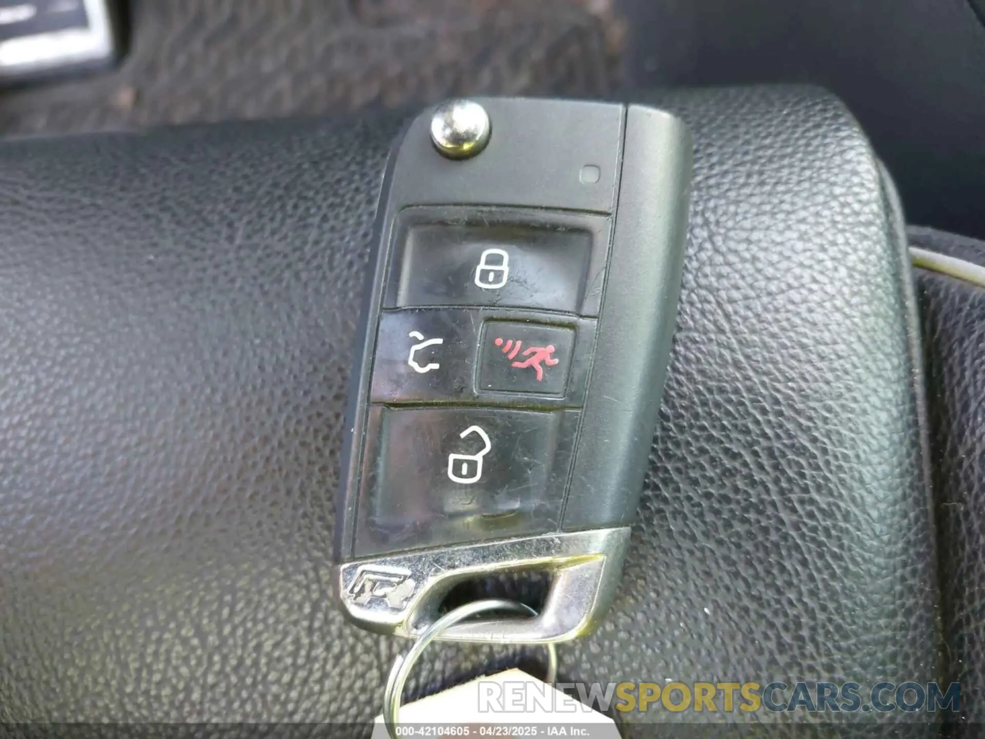 11 fotografías del automóvil dañado WVWGA7AU7KW118889 VOLKSWAGEN GOLF 2019