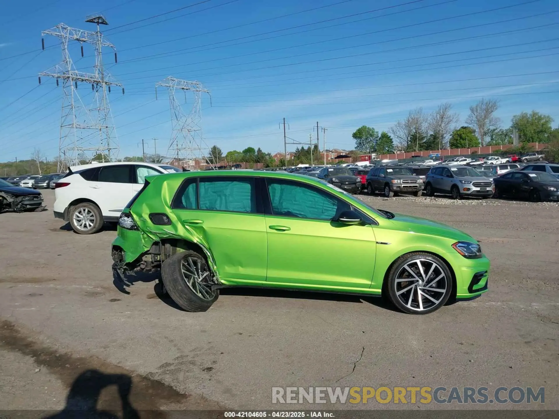 14 fotografías del automóvil dañado WVWGA7AU7KW118889 VOLKSWAGEN GOLF 2019