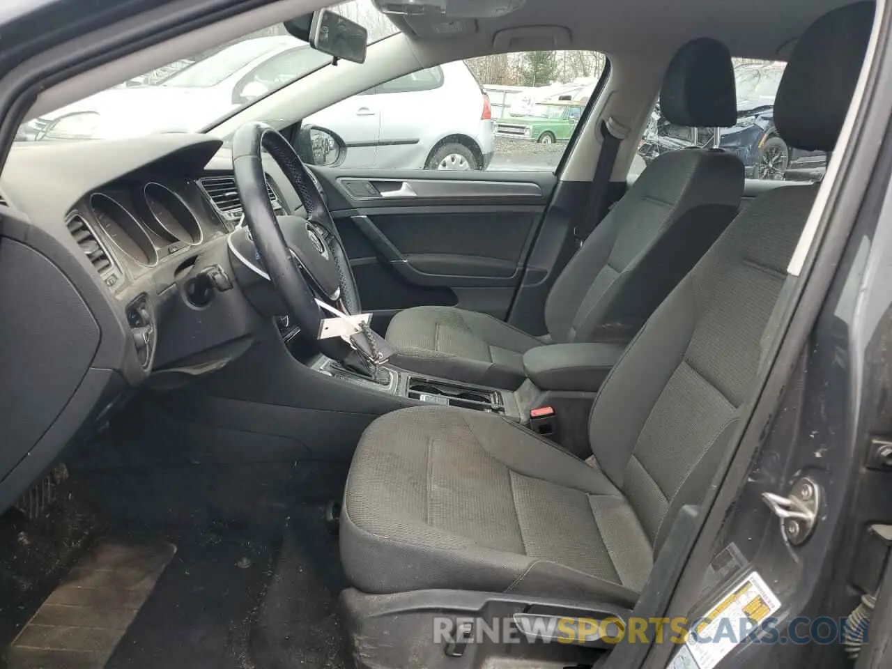 7 fotografías del automóvil dañado WVWKR7AU7KW919468 VOLKSWAGEN GOLF 2019