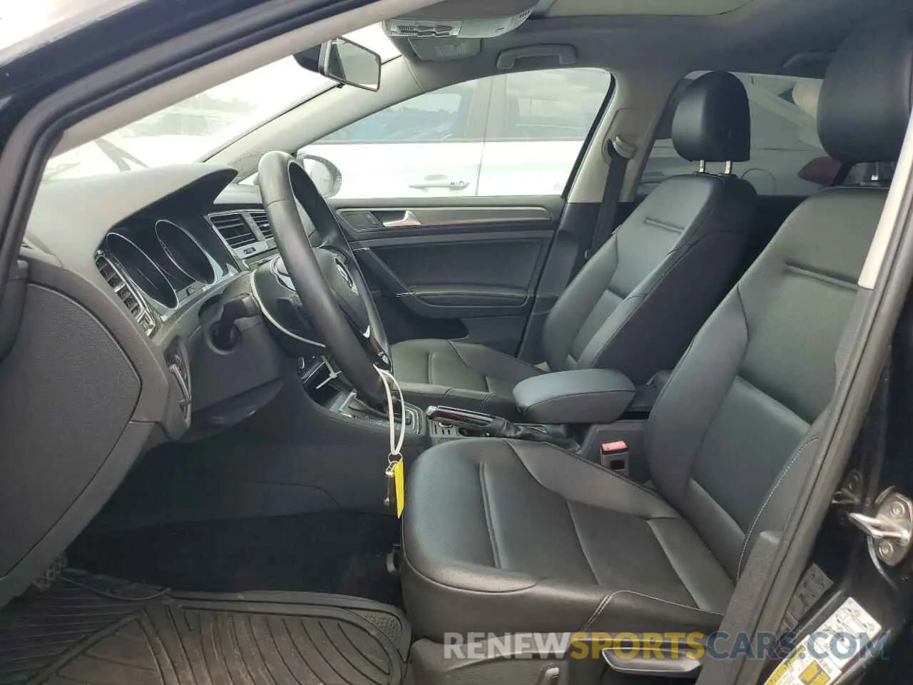 7 fotografías del automóvil dañado 3VWG57AU5LM004456 VOLKSWAGEN GOLF 2020
