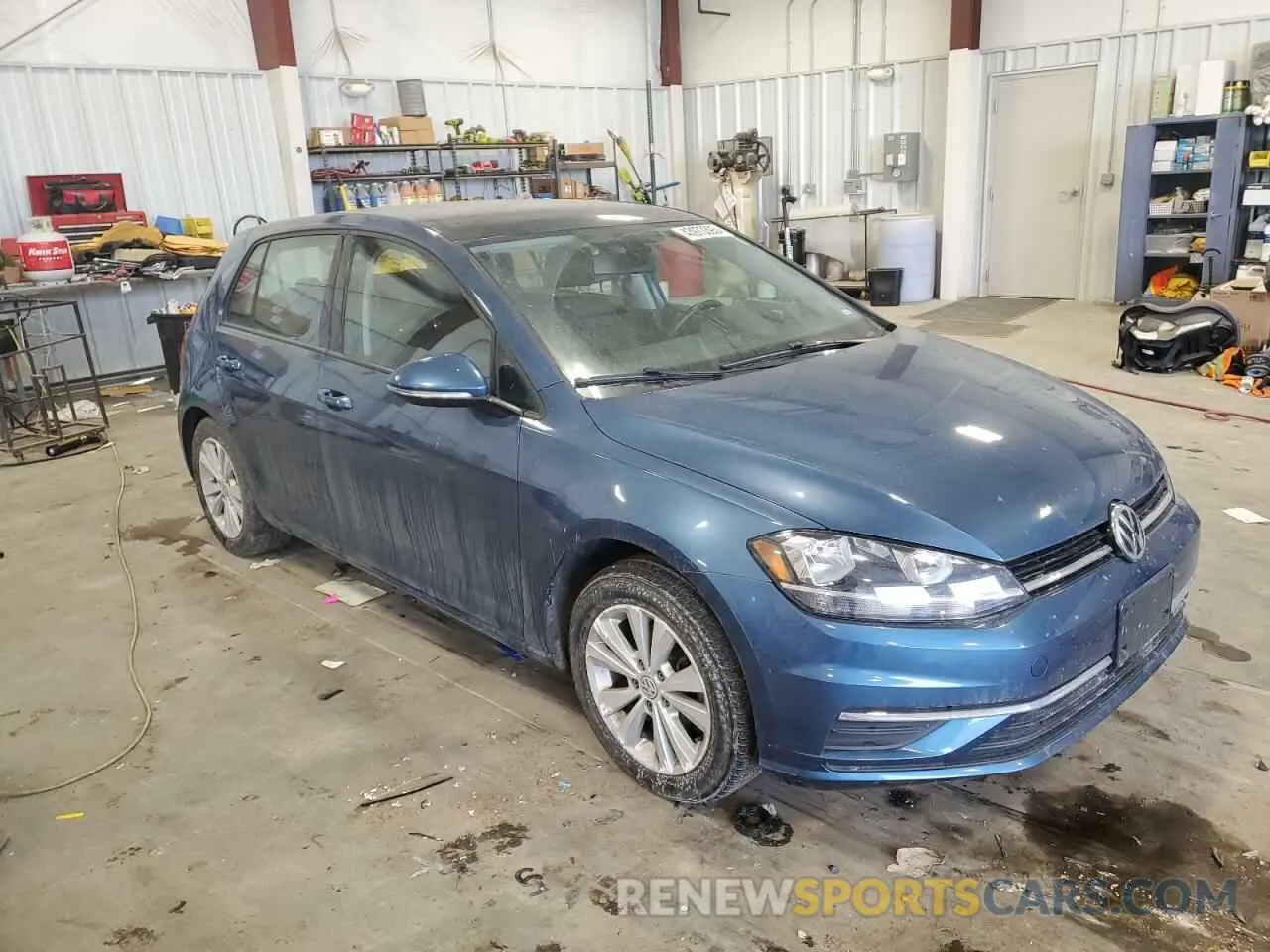 4 fotografías del automóvil dañado 3VWG57AU7LM000411 VOLKSWAGEN GOLF 2020