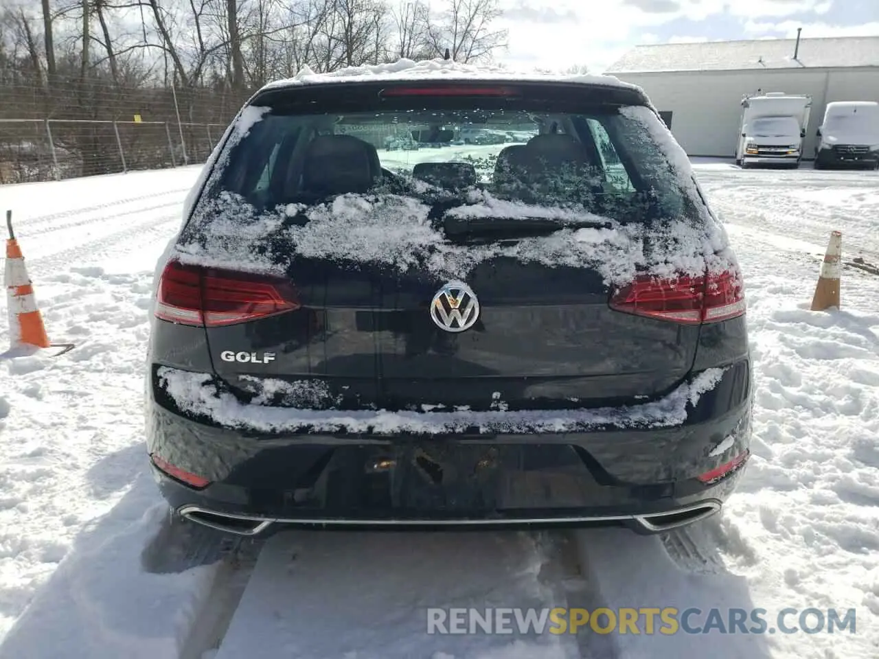 6 fotografías del automóvil dañado 3VWW57AU0LM009270 VOLKSWAGEN GOLF 2020