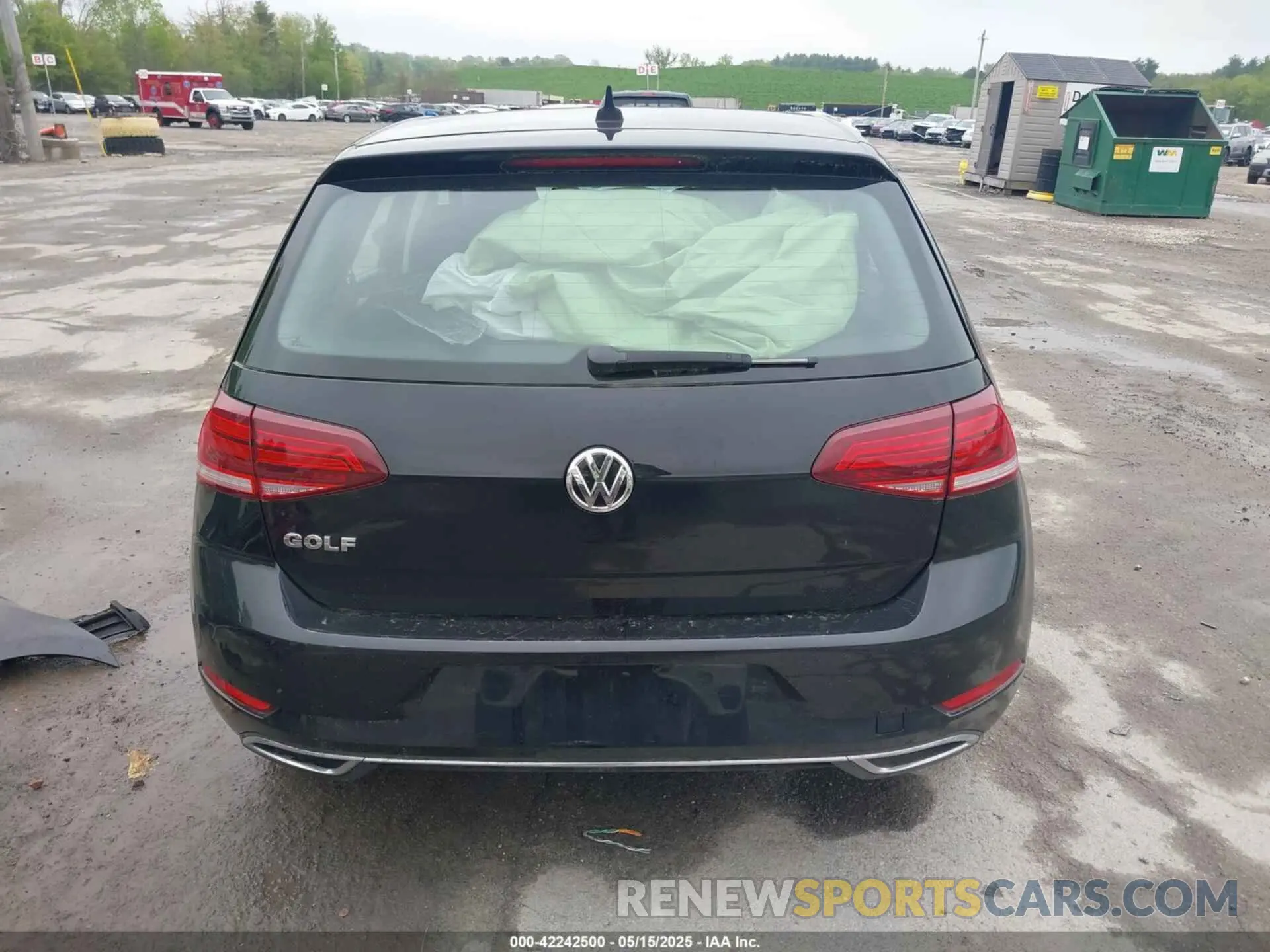 16 fotografías del automóvil dañado 3VWW57AU2LM009352 VOLKSWAGEN GOLF 2020