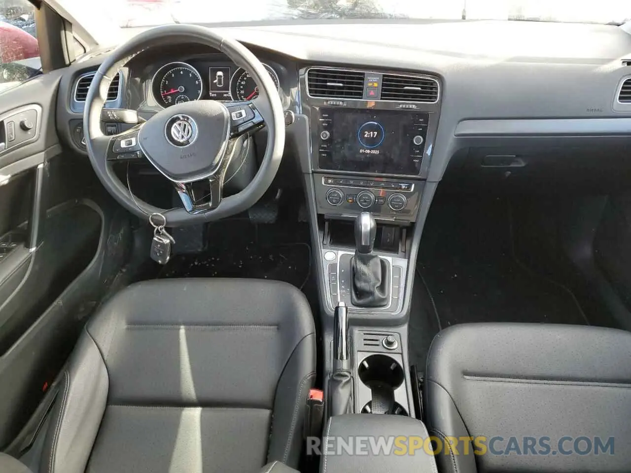 8 fotografías del automóvil dañado 3VWG57AU7MM012771 VOLKSWAGEN GOLF 2021