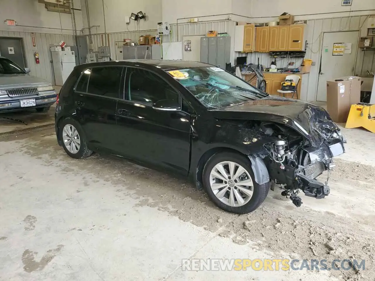 4 fotografías del automóvil dañado 3VWG57AU9MM006311 VOLKSWAGEN GOLF 2021