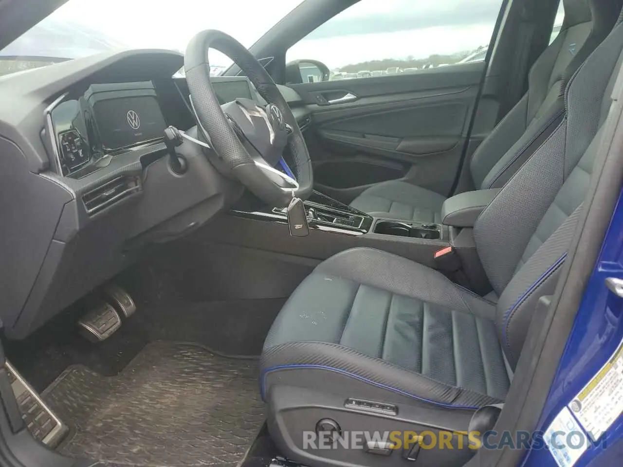 7 fotografías del automóvil dañado WVWEB7CD6RW150406 VOLKSWAGEN GOLF 2024