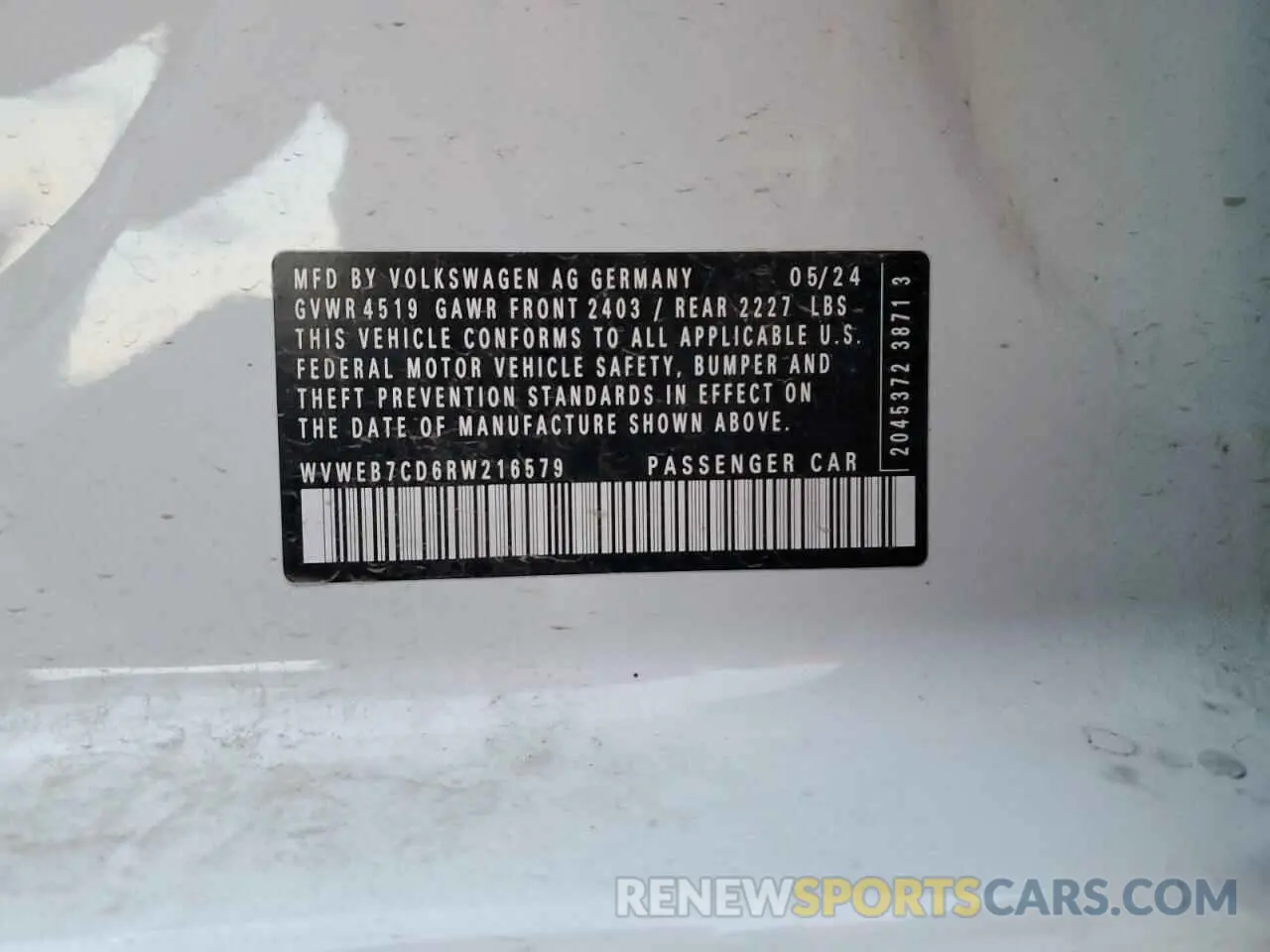 12 fotografías del automóvil dañado WVWEB7CD6RW216579 VOLKSWAGEN GOLF 2024