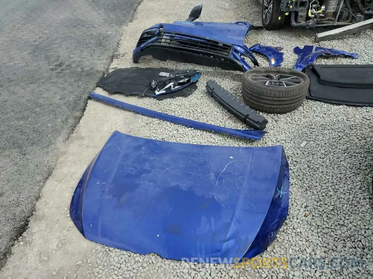 12 fotografías del automóvil dañado WVWFB7CD2RW157888 VOLKSWAGEN GOLF 2024
