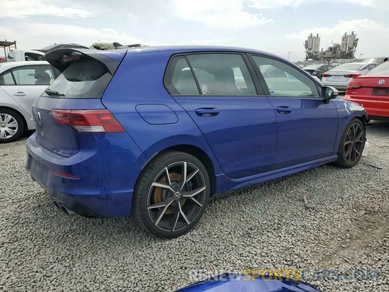 3 fotografías del automóvil dañado WVWFB7CD2RW157888 VOLKSWAGEN GOLF 2024
