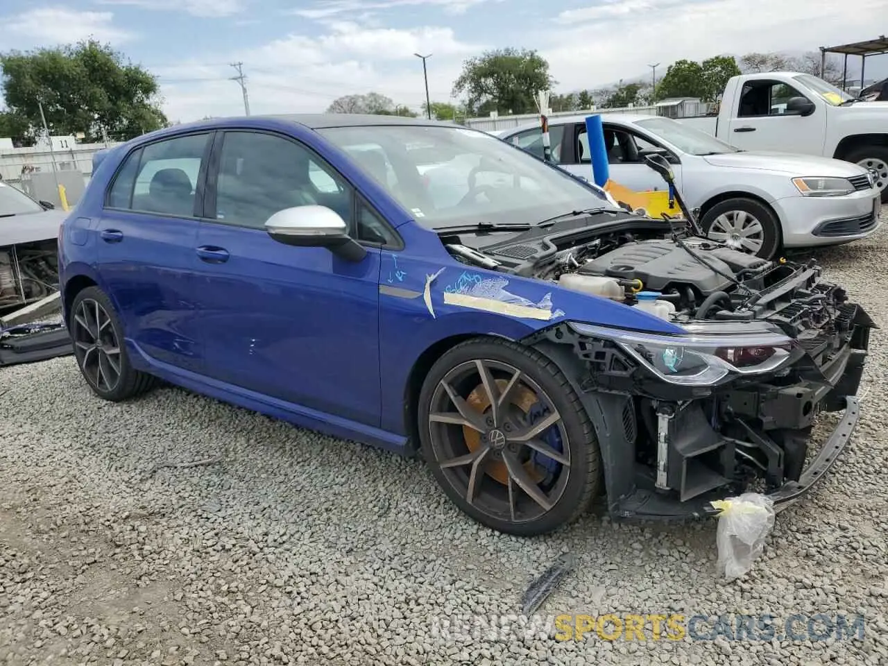 4 fotografías del automóvil dañado WVWFB7CD2RW157888 VOLKSWAGEN GOLF 2024
