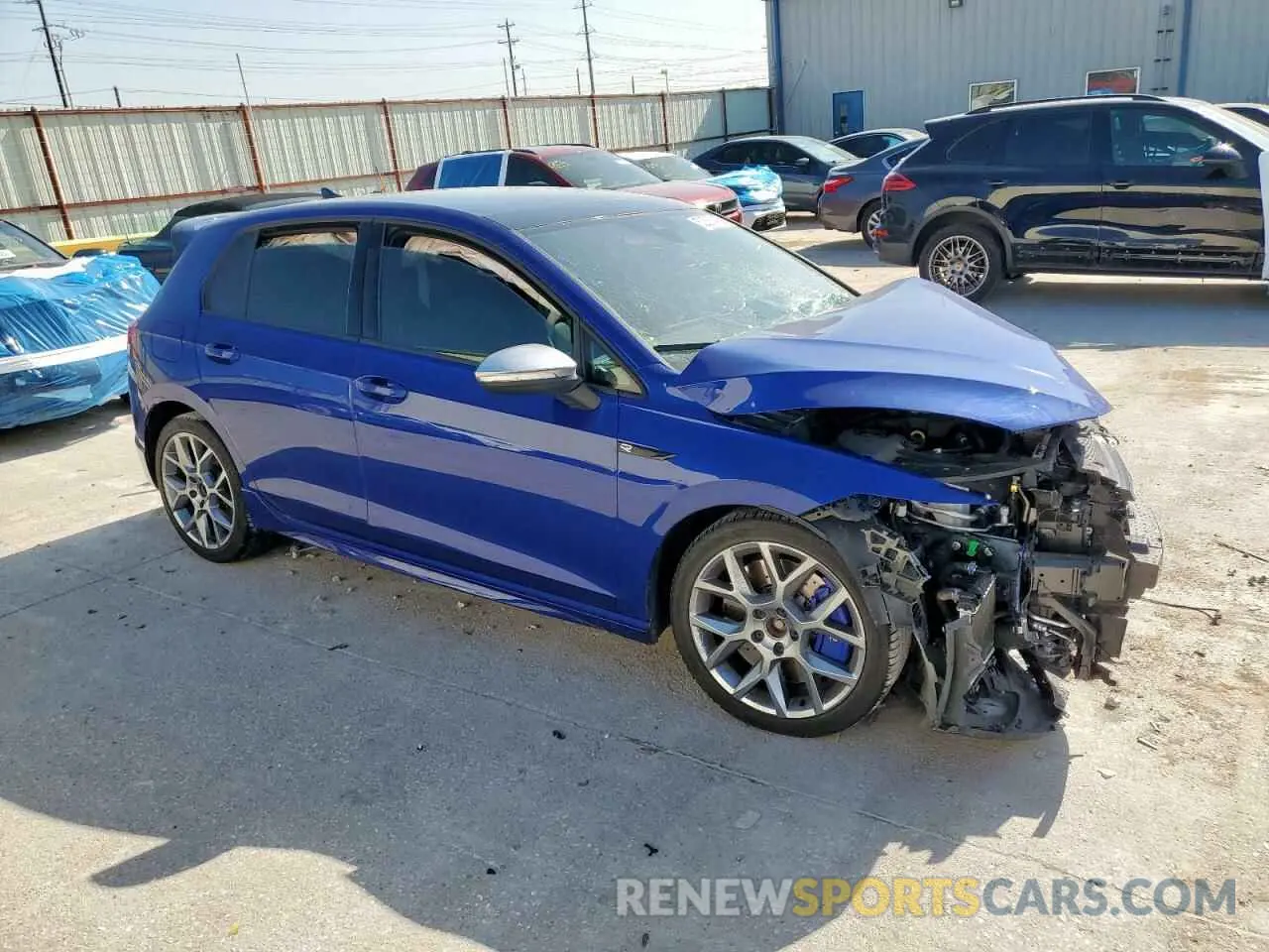 4 fotografías del automóvil dañado WVWFB7CD7RW219561 VOLKSWAGEN GOLF 2024