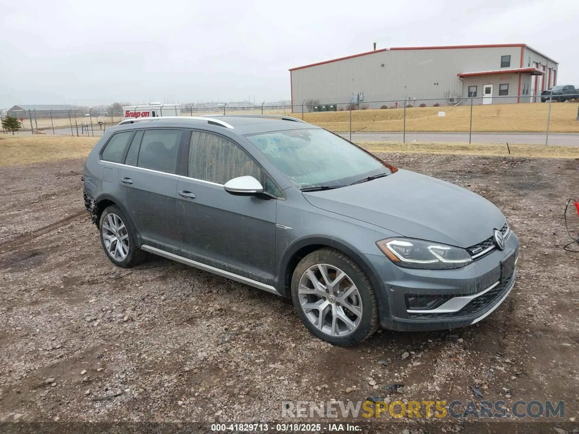 1 fotografías del automóvil dañado 3VWH17AU7KM520624 VOLKSWAGEN GOLF ALLTRACK 2019