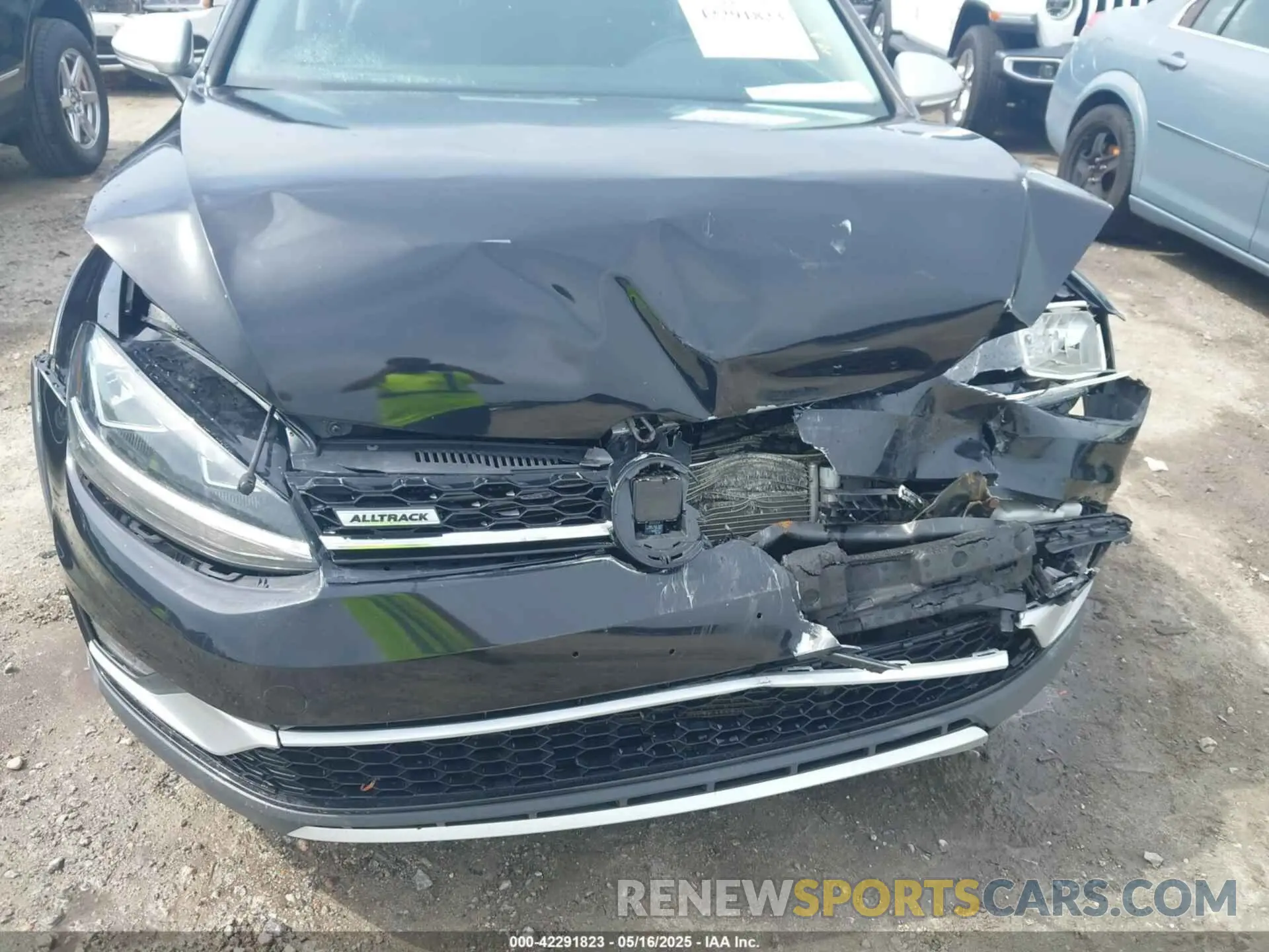 17 fotografías del automóvil dañado 3VWH17AU9KM516123 VOLKSWAGEN GOLF ALLTRACK 2019