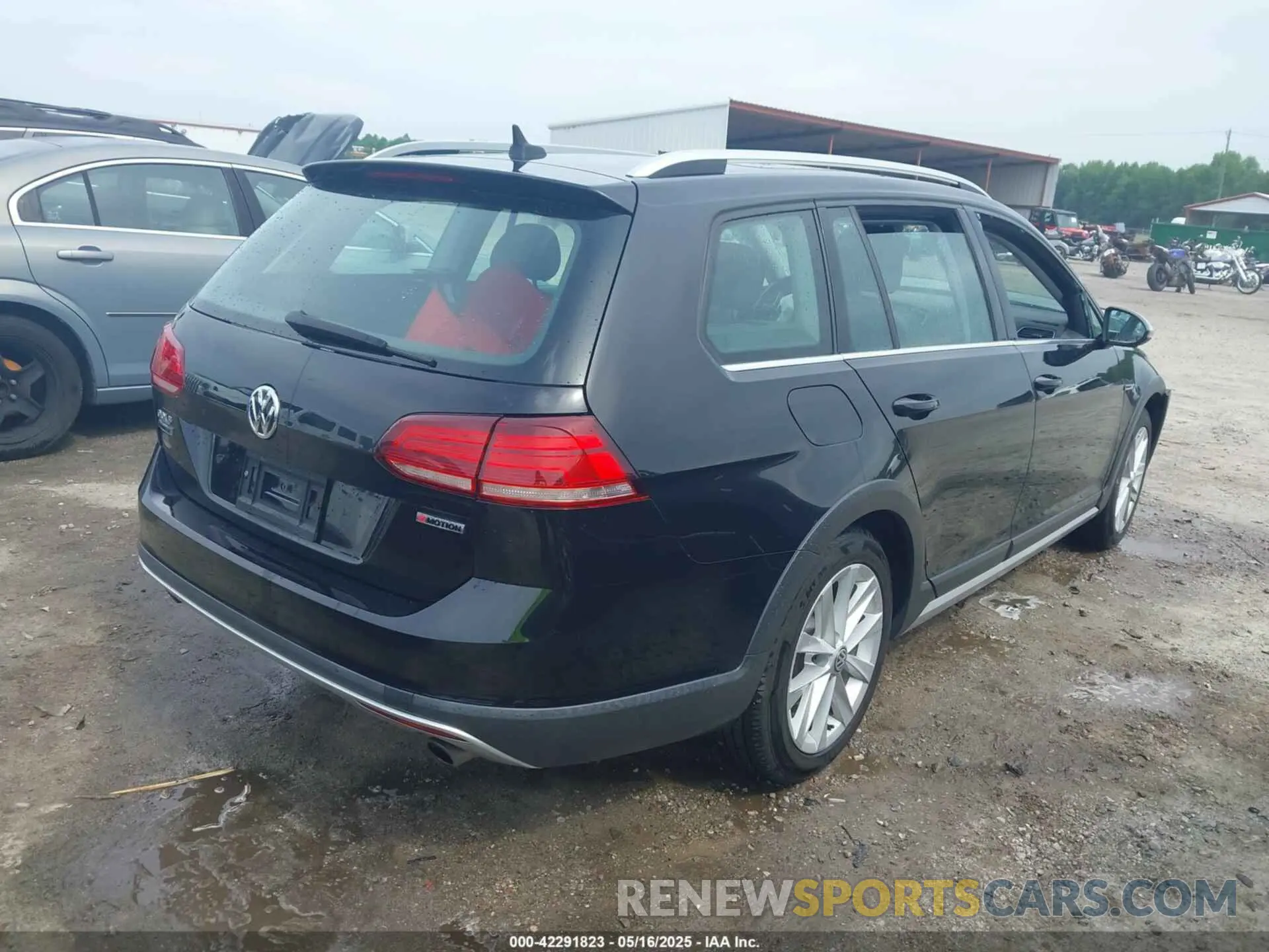 4 fotografías del automóvil dañado 3VWH17AU9KM516123 VOLKSWAGEN GOLF ALLTRACK 2019