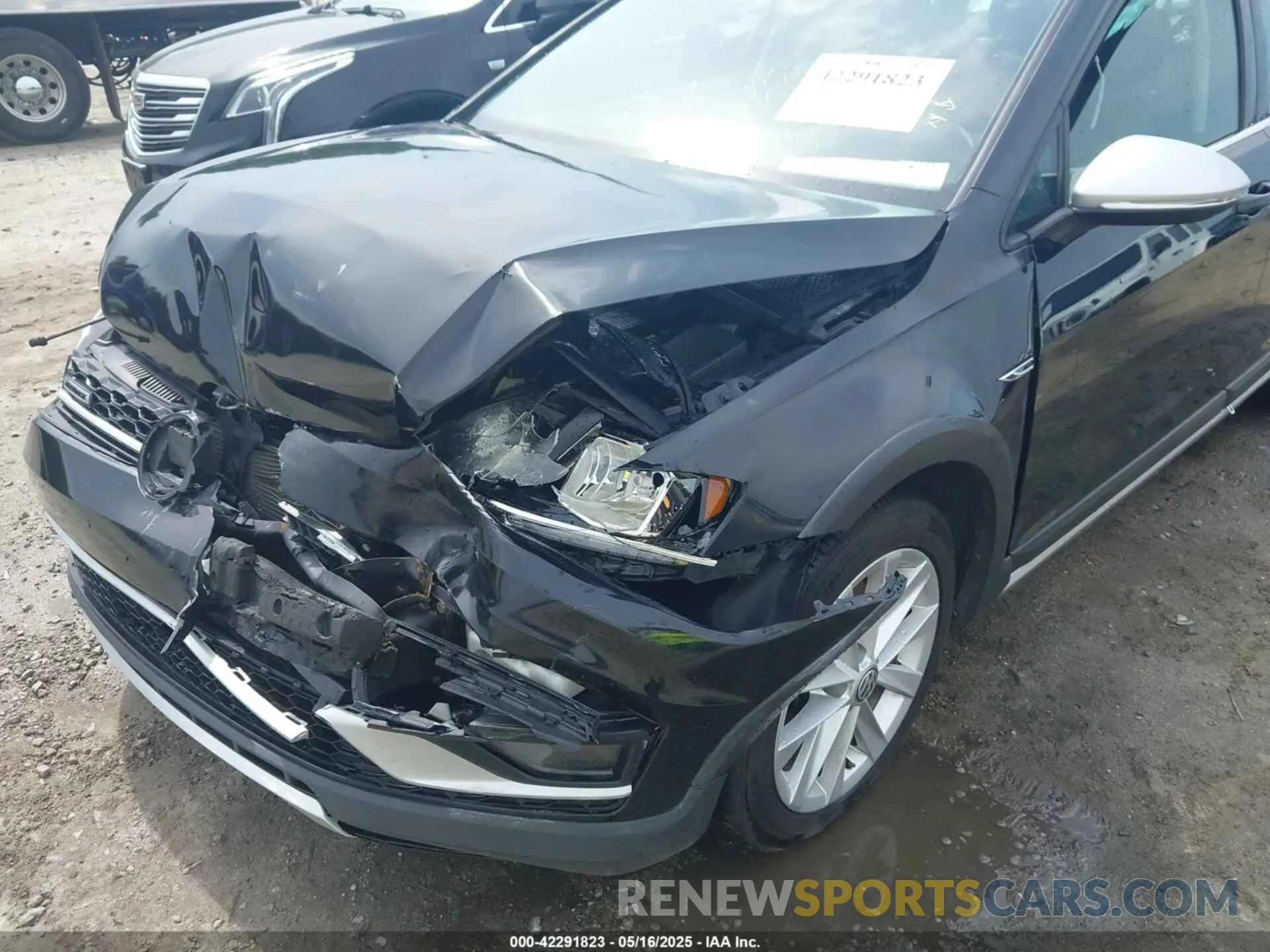 6 fotografías del automóvil dañado 3VWH17AU9KM516123 VOLKSWAGEN GOLF ALLTRACK 2019