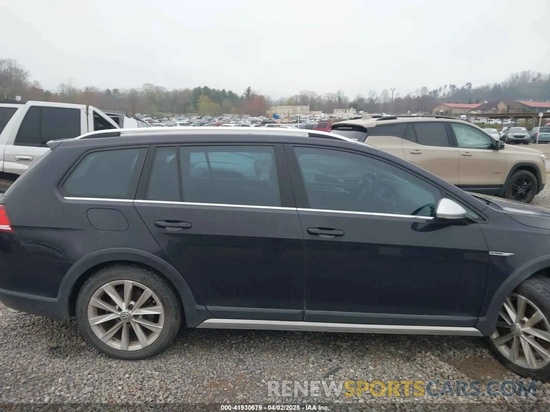 14 fotografías del automóvil dañado 3VWM17AU1KM522805 VOLKSWAGEN GOLF ALLTRACK 2019