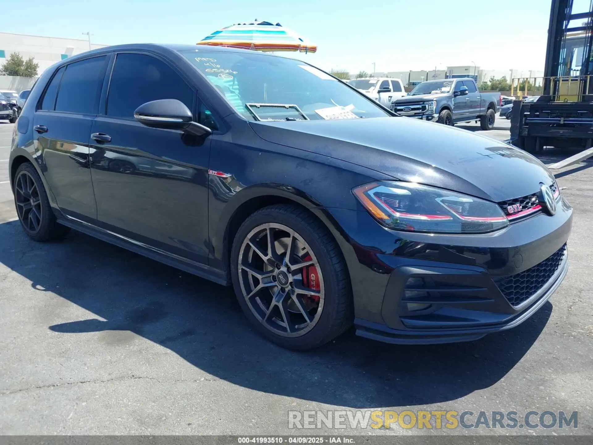 1 fotografías del automóvil dañado 3VW6T7AU6KM016583 VOLKSWAGEN GOLF GTI 2019