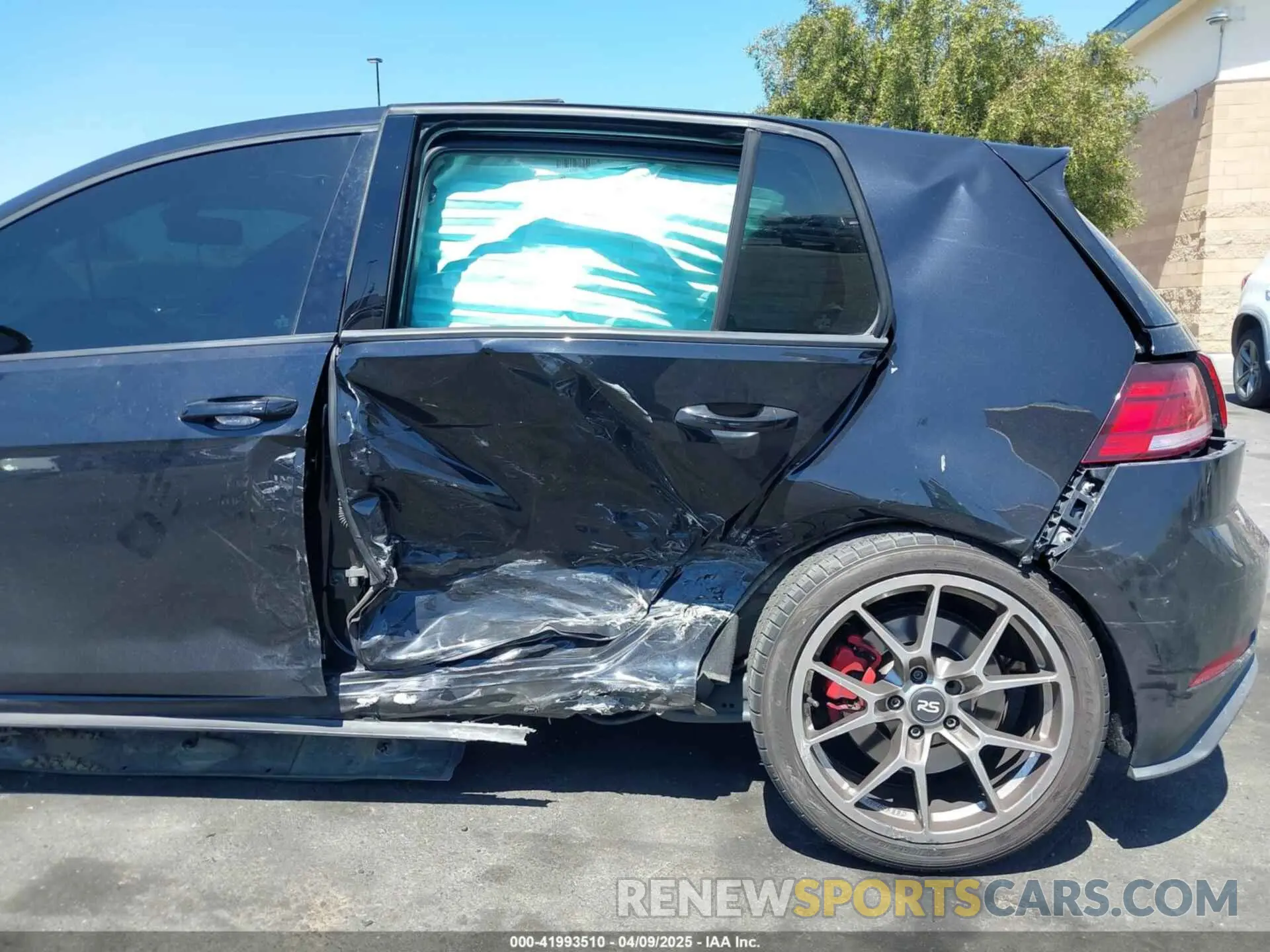 6 fotografías del automóvil dañado 3VW6T7AU6KM016583 VOLKSWAGEN GOLF GTI 2019