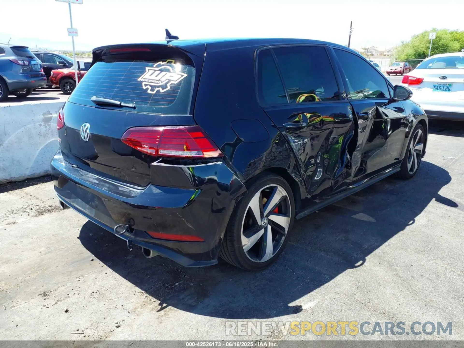 6 fotografías del automóvil dañado 3VW6T7AU9KM018537 VOLKSWAGEN GOLF GTI 2019