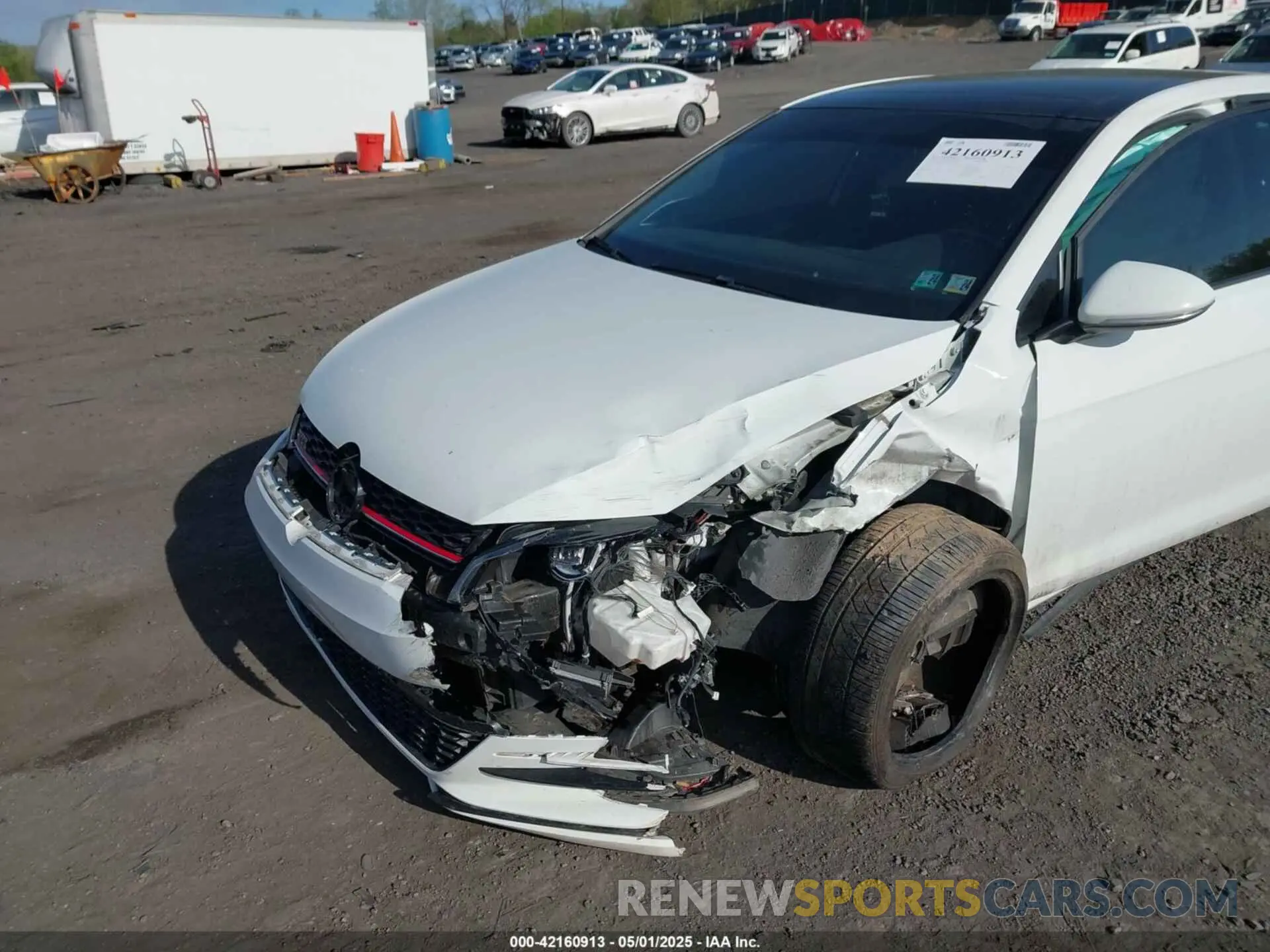 6 fotografías del automóvil dañado 3VW6T7AU9KM036164 VOLKSWAGEN GOLF GTI 2019