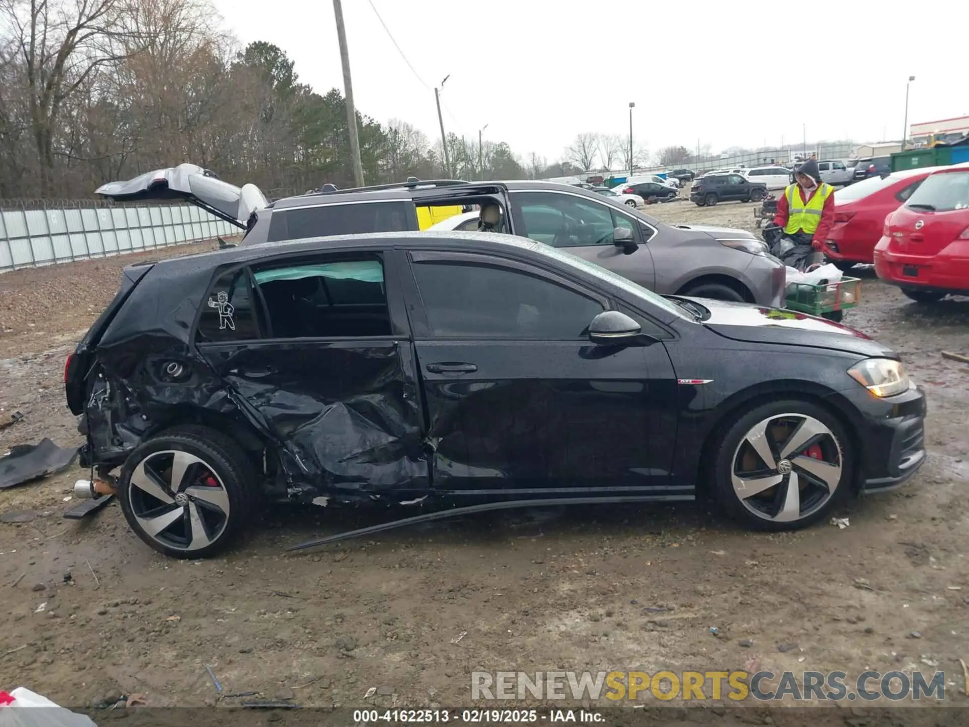 14 fotografías del automóvil dañado 3VW6T7AU9LM008589 VOLKSWAGEN GOLF GTI 2020