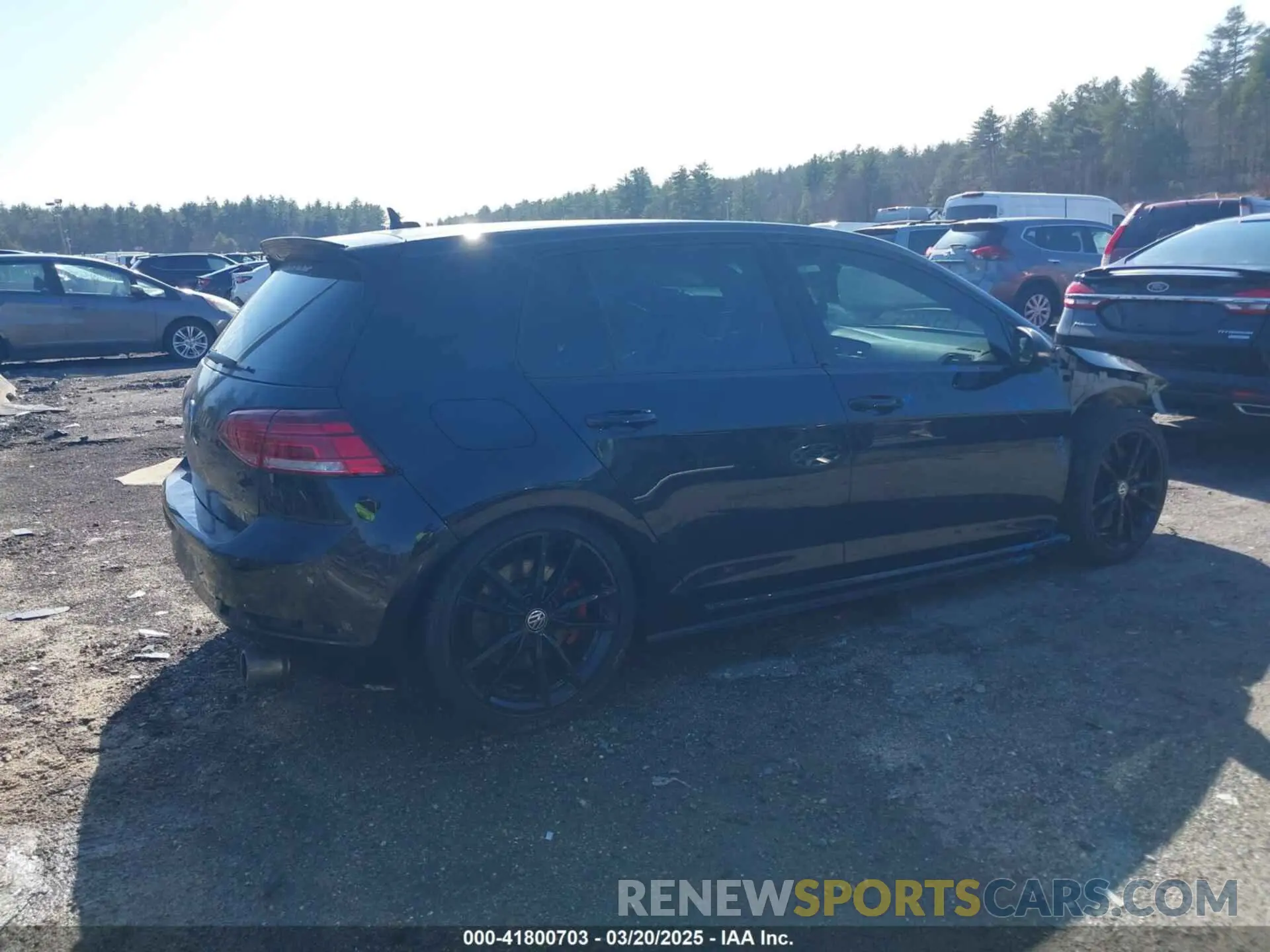 14 fotografías del automóvil dañado 3VW6T7AU1MM008104 VOLKSWAGEN GOLF GTI 2021