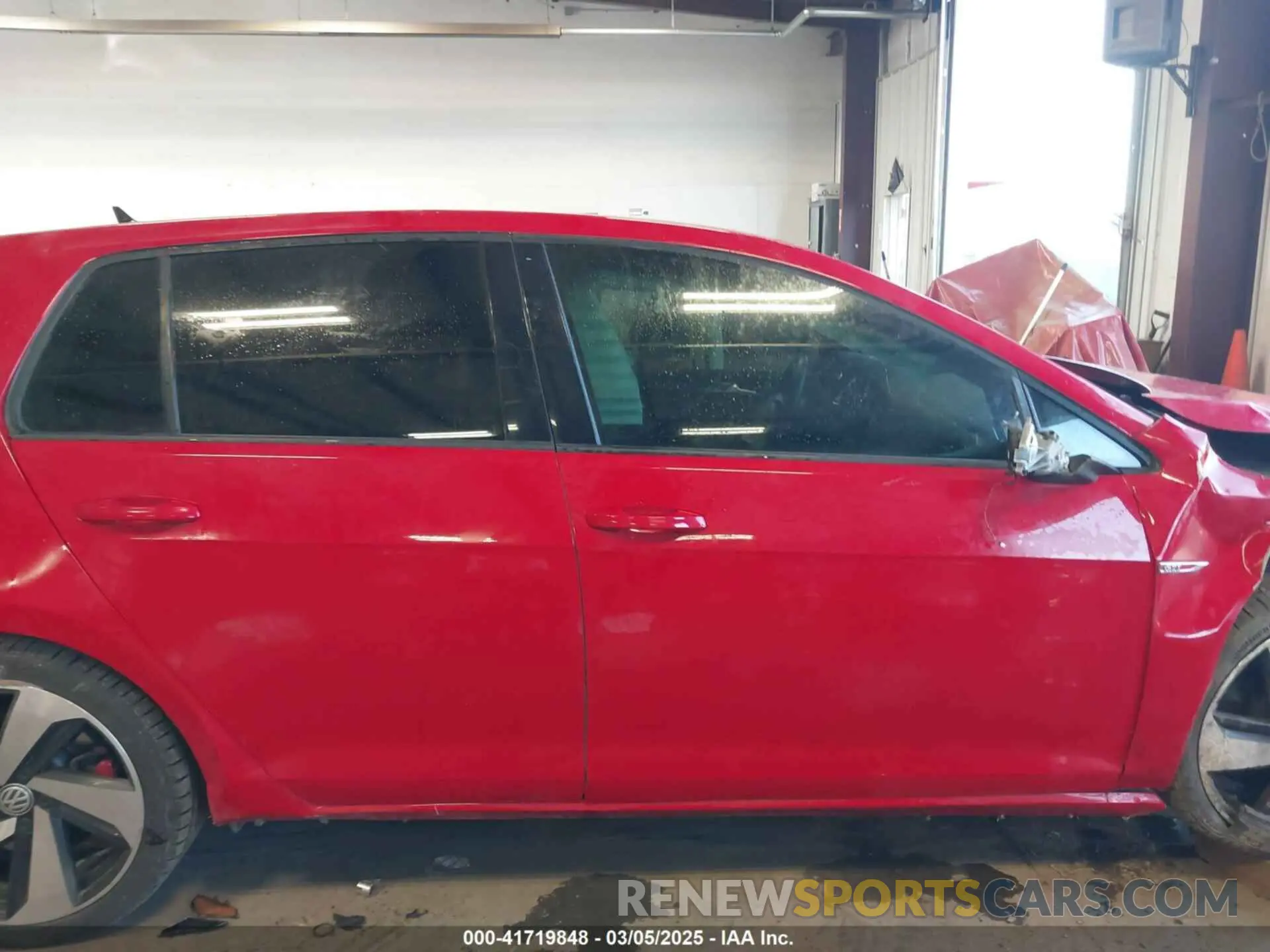 14 fotografías del automóvil dañado 3VW6T7AU9MM001384 VOLKSWAGEN GOLF GTI 2021