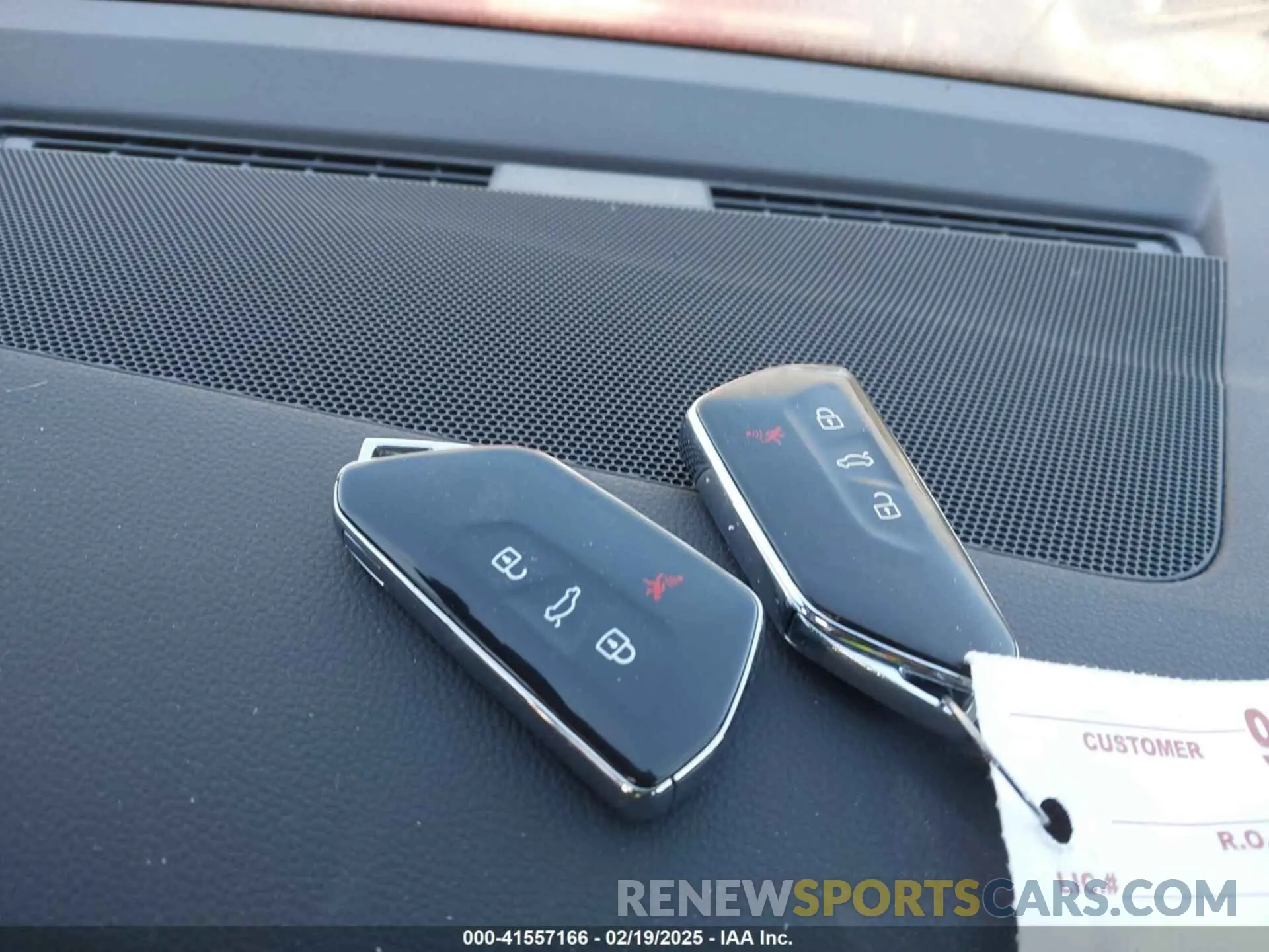 11 fotografías del automóvil dañado WVWG87CD7NW160458 VOLKSWAGEN GOLF GTI 2022