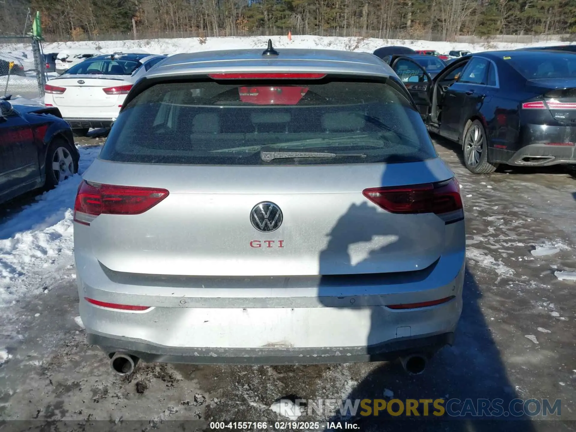 17 fotografías del automóvil dañado WVWG87CD7NW160458 VOLKSWAGEN GOLF GTI 2022