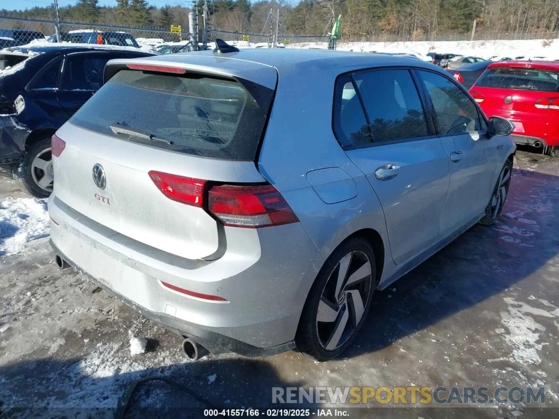 4 fotografías del automóvil dañado WVWG87CD7NW160458 VOLKSWAGEN GOLF GTI 2022