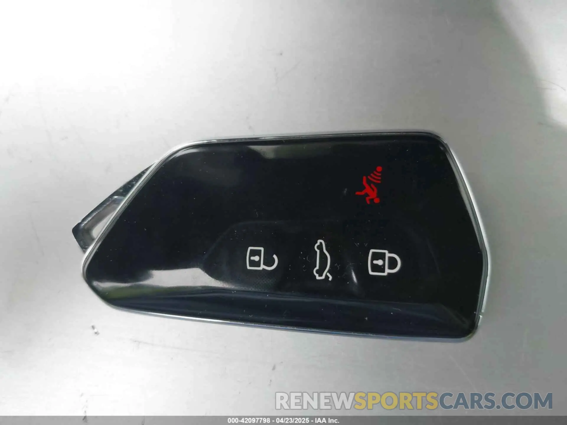11 fotografías del automóvil dañado WVWG87CD8NW202183 VOLKSWAGEN GOLF GTI 2022