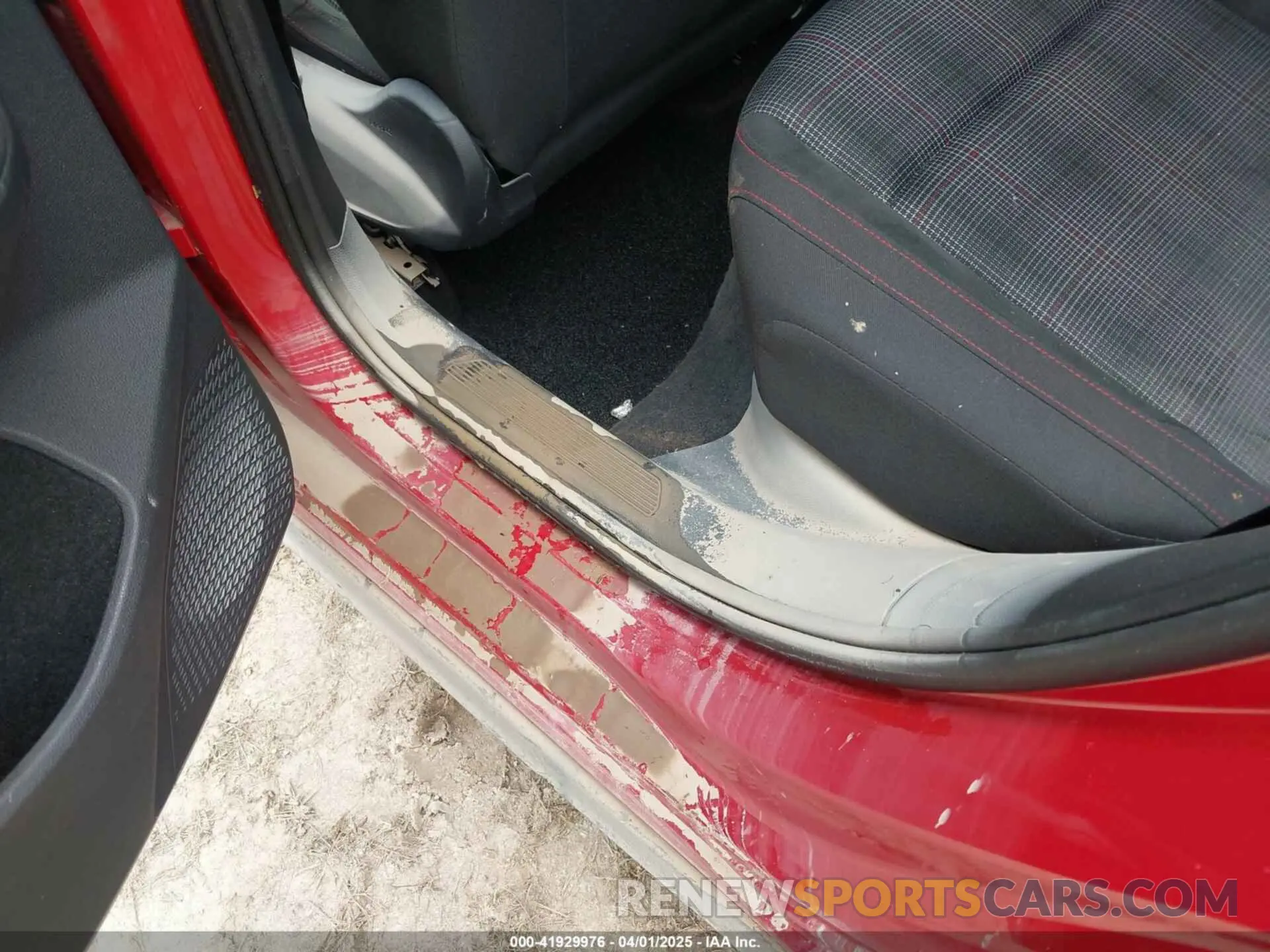 6 fotografías del automóvil dañado WVWR87CD6NW133969 VOLKSWAGEN GOLF GTI 2022