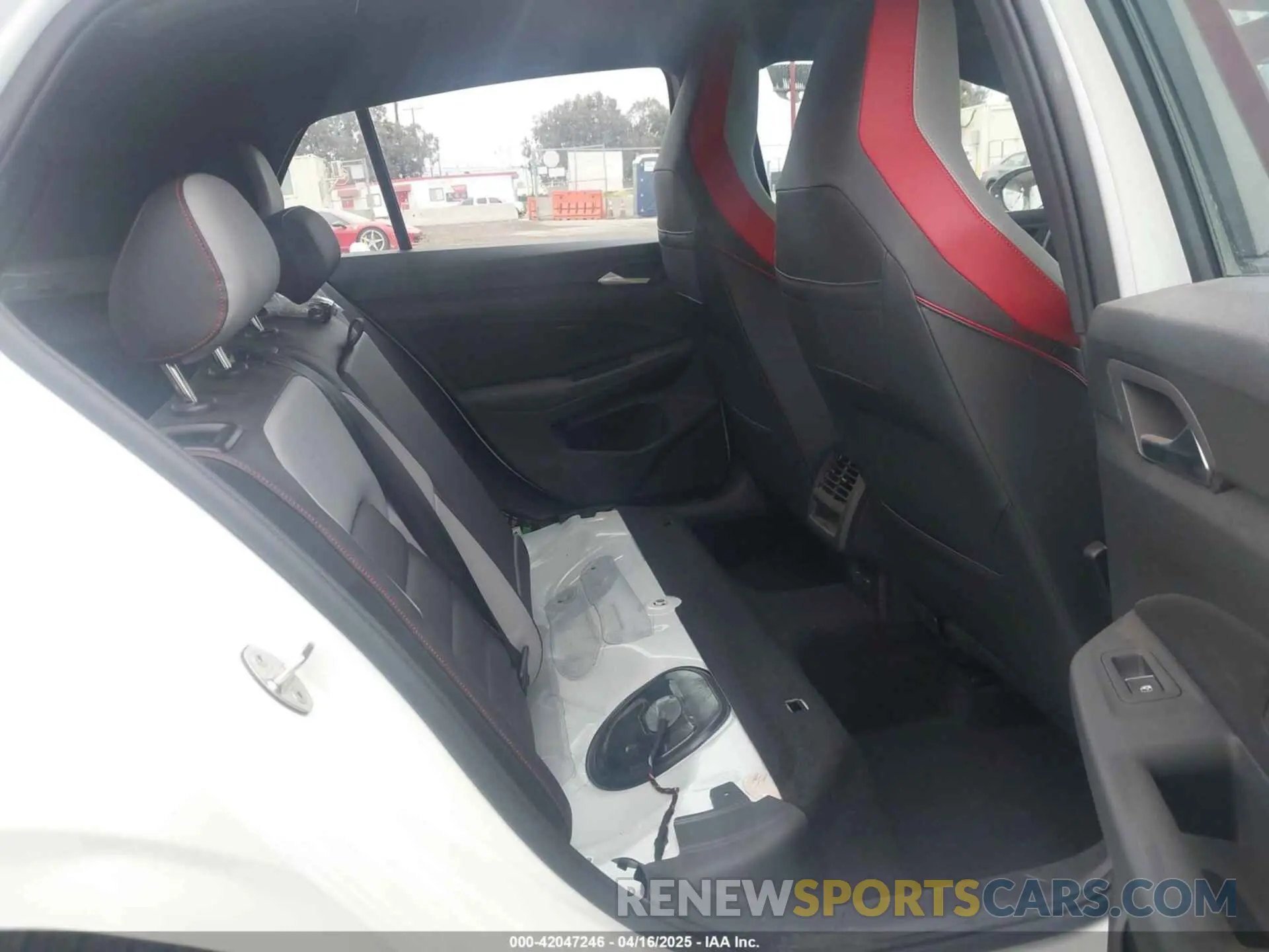 8 fotografías del automóvil dañado WVW3A7CD4PW147432 VOLKSWAGEN GOLF GTI 2023