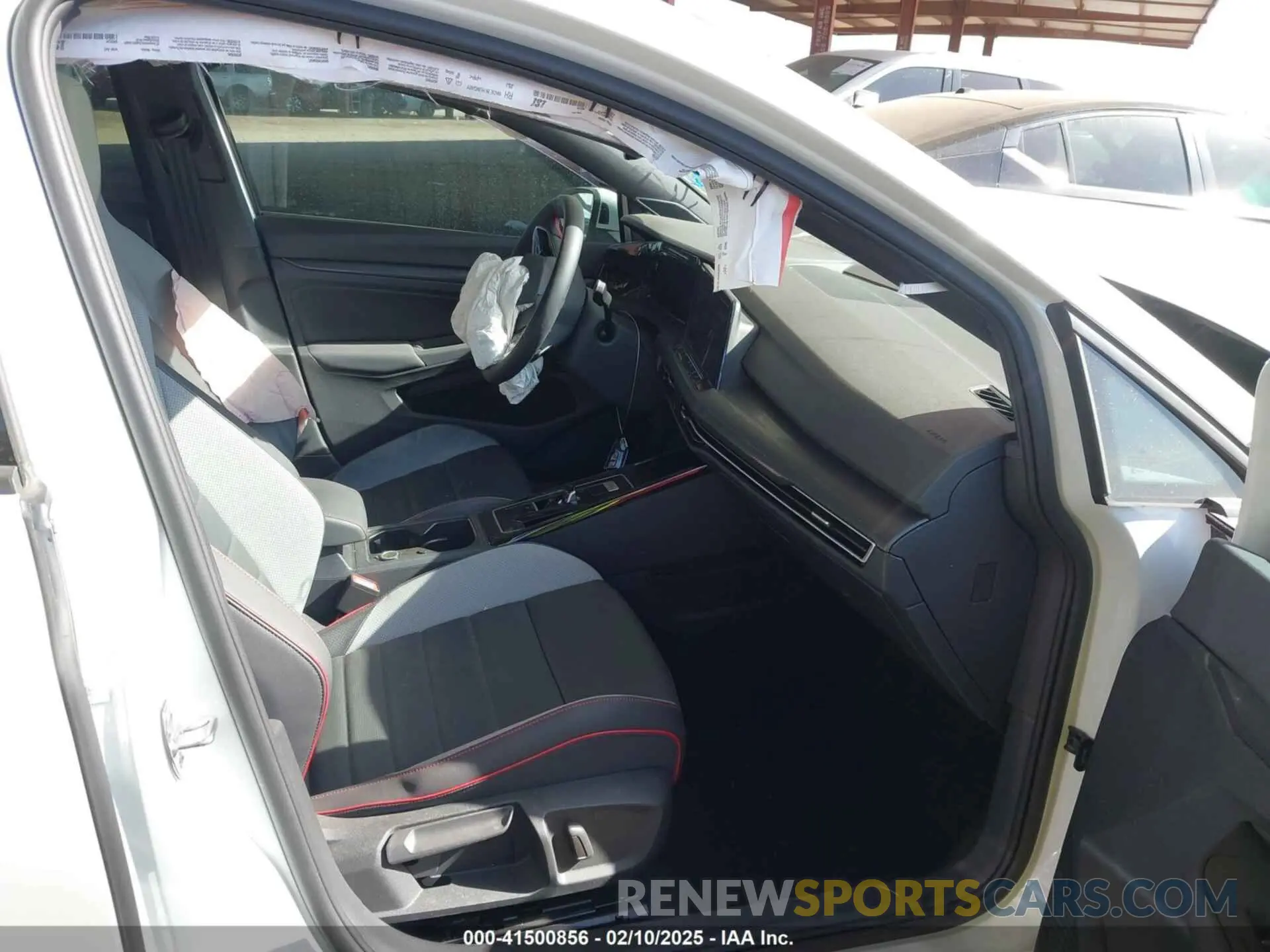 5 fotografías del automóvil dañado WVW3A7CD8RW159277 VOLKSWAGEN GOLF GTI 2024