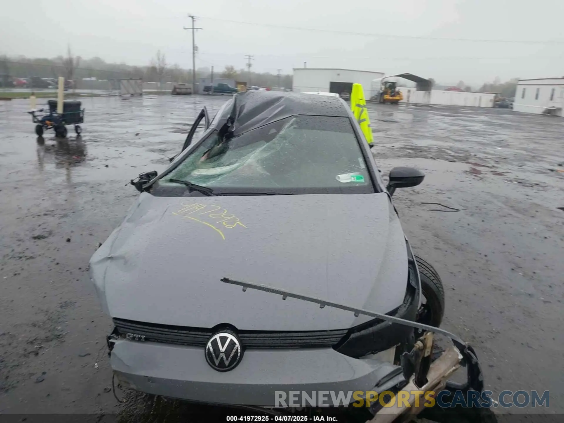 12 fotografías del automóvil dañado WVWHA7CD1RW135781 VOLKSWAGEN GOLF GTI 2024