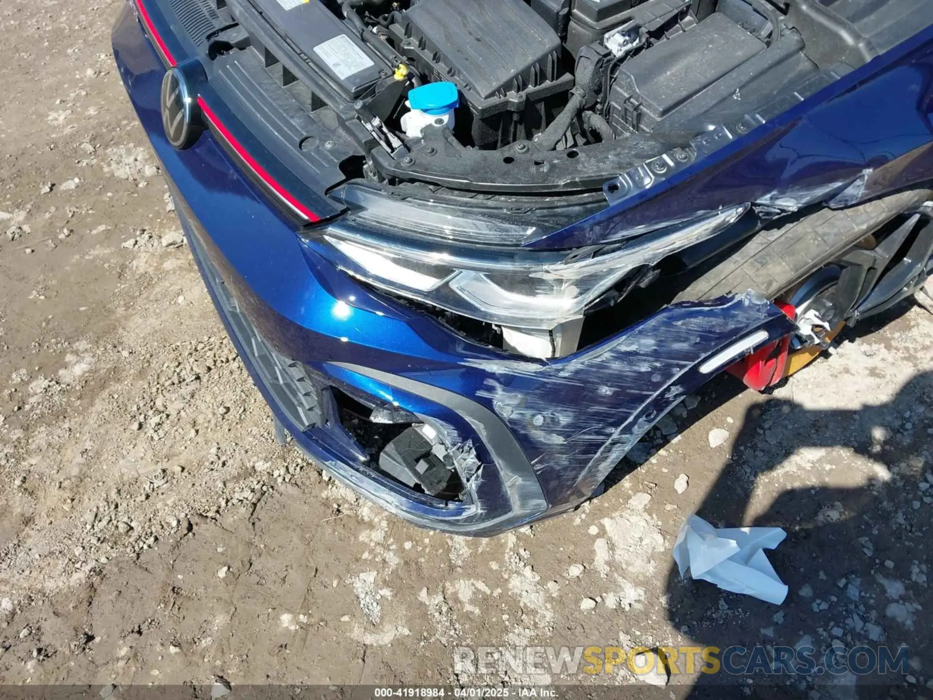 6 fotografías del automóvil dañado WVWVA7CDXRW148094 VOLKSWAGEN GOLF GTI 2024