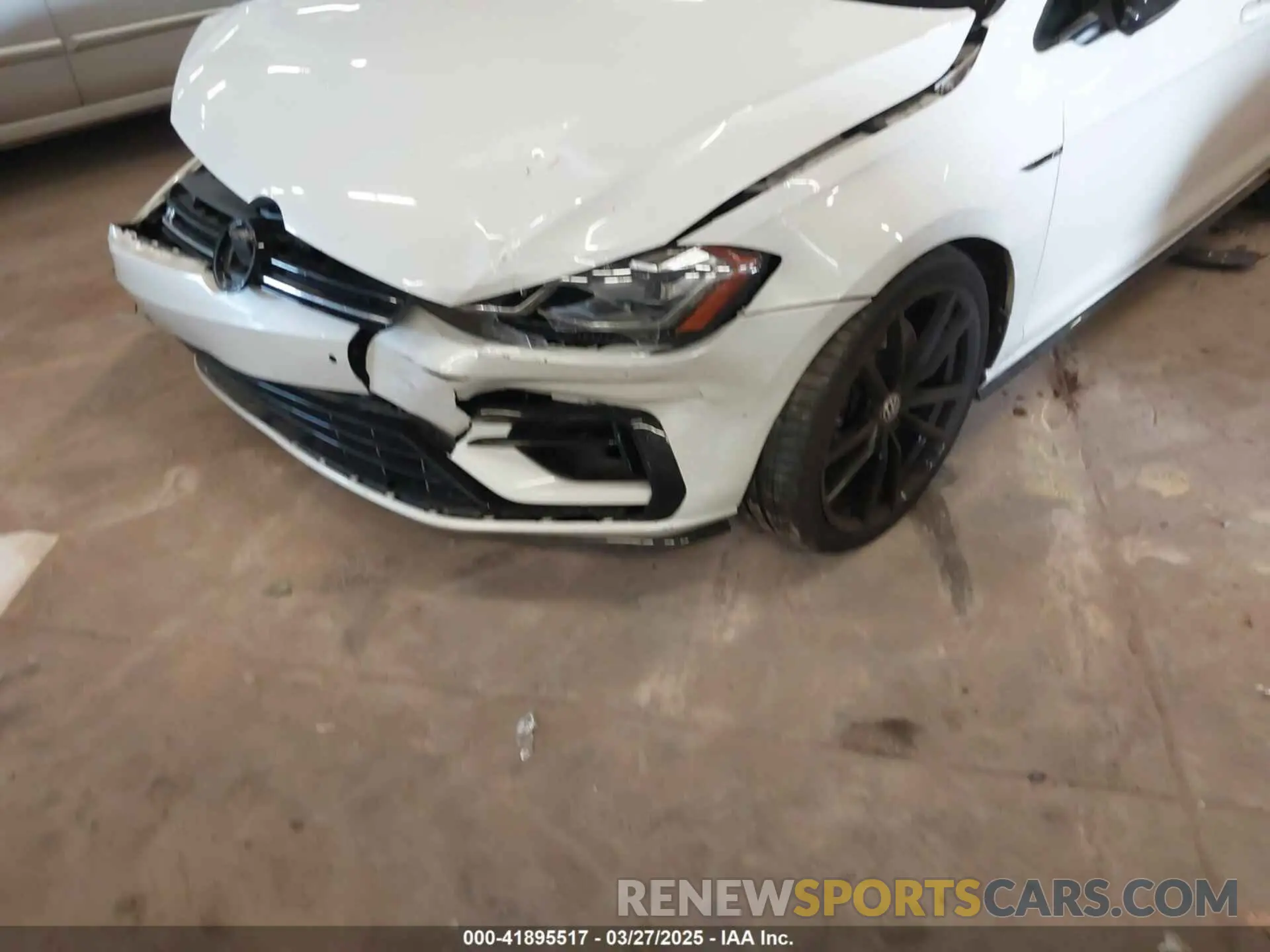 6 fotografías del automóvil dañado WVWVA7AU4KW219878 VOLKSWAGEN GOLF R 2019