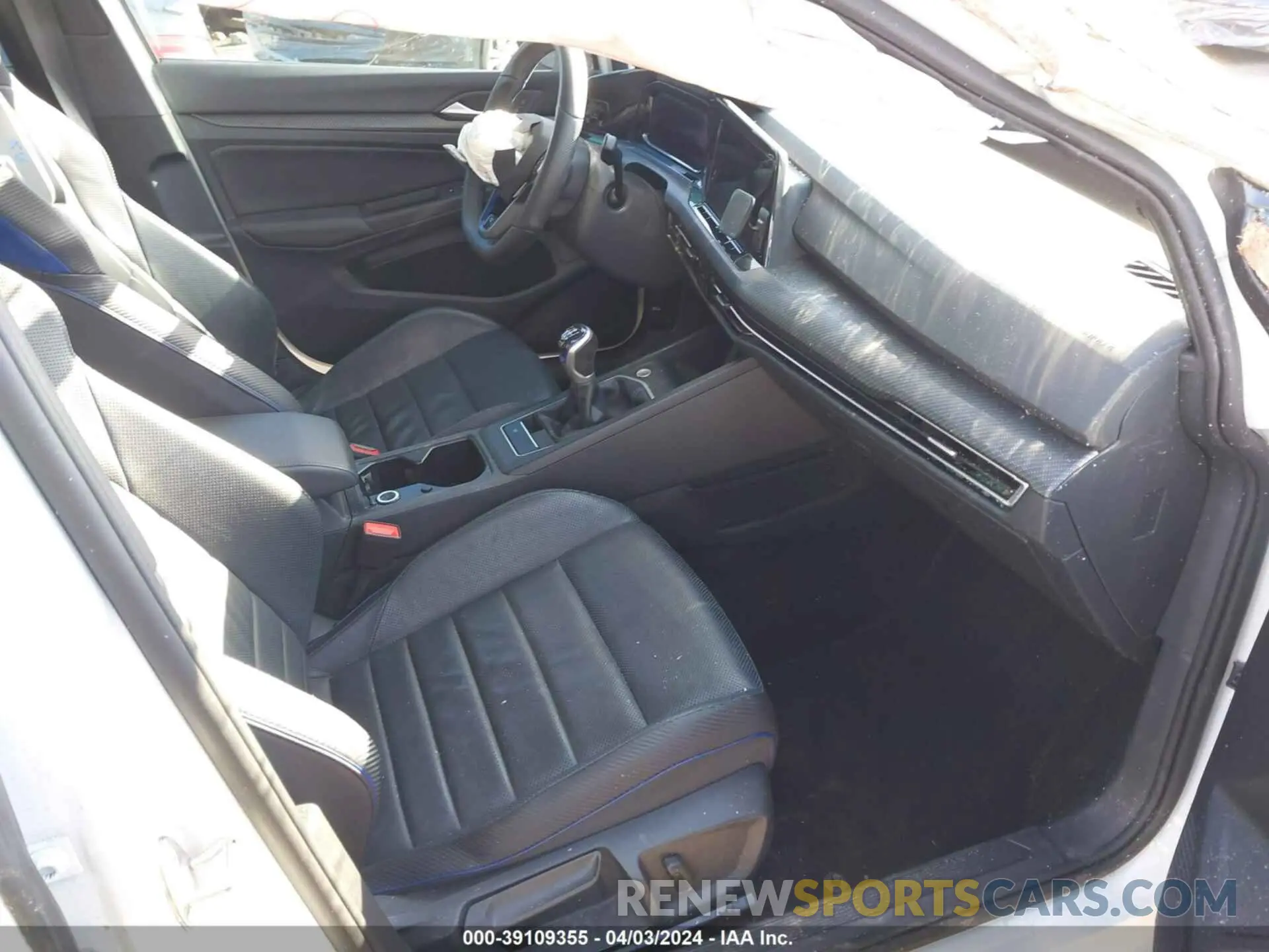 5 fotografías del automóvil dañado WVWFB7CD6NW137024 VOLKSWAGEN GOLF R 2022
