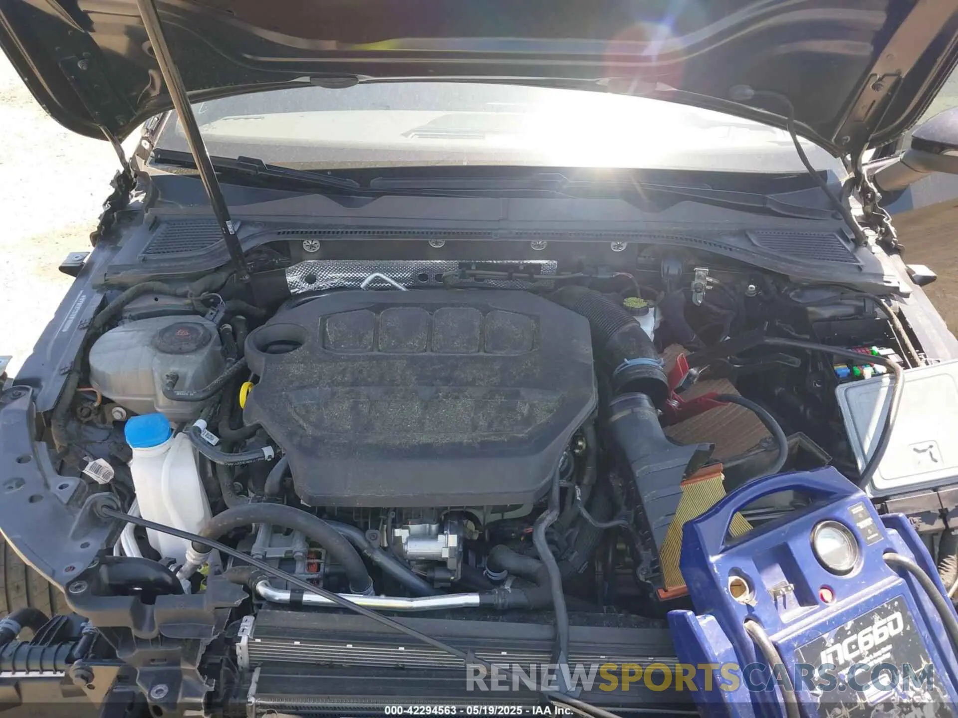 10 fotografías del automóvil dañado WVWEB7CD7RW158966 VOLKSWAGEN GOLF R 2024